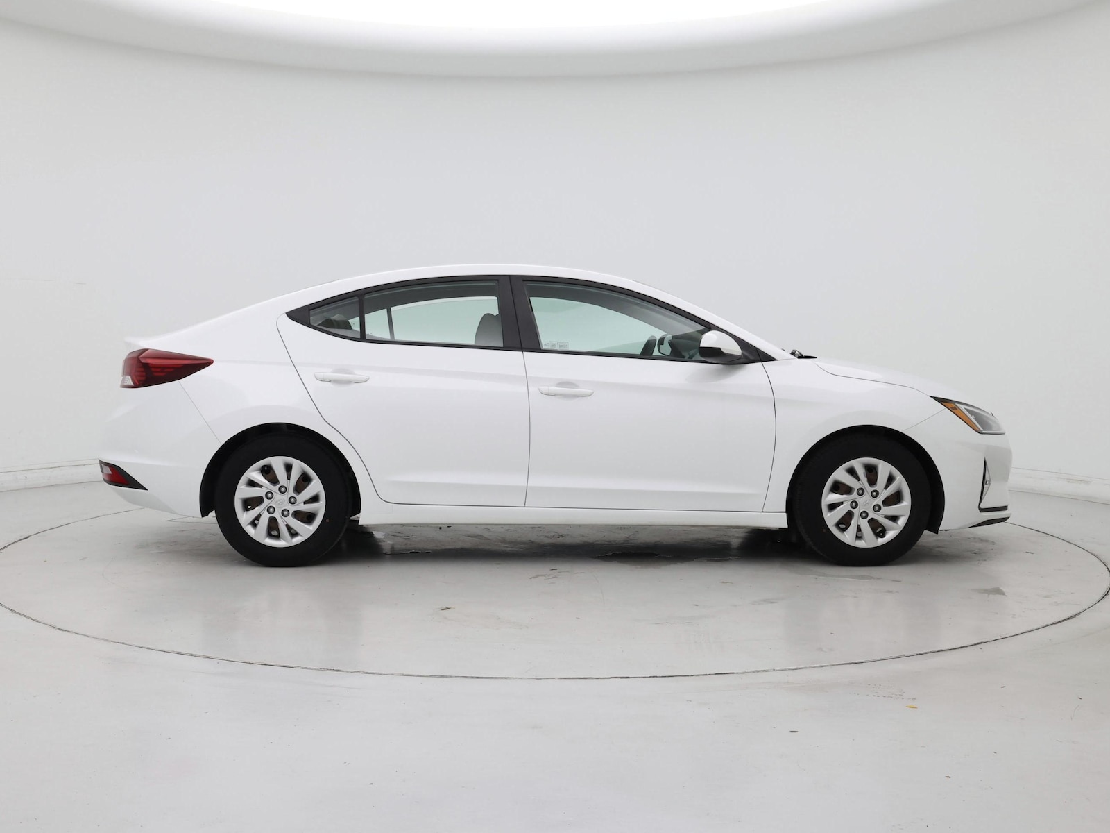 2020 Hyundai Elantra SE - Photo 8