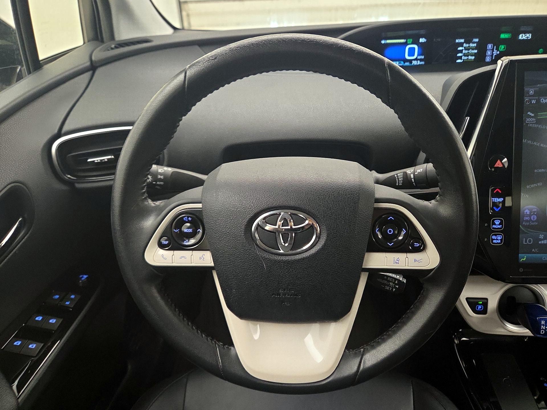 Thumbnail: 2017 Toyota Prius Prime - 10