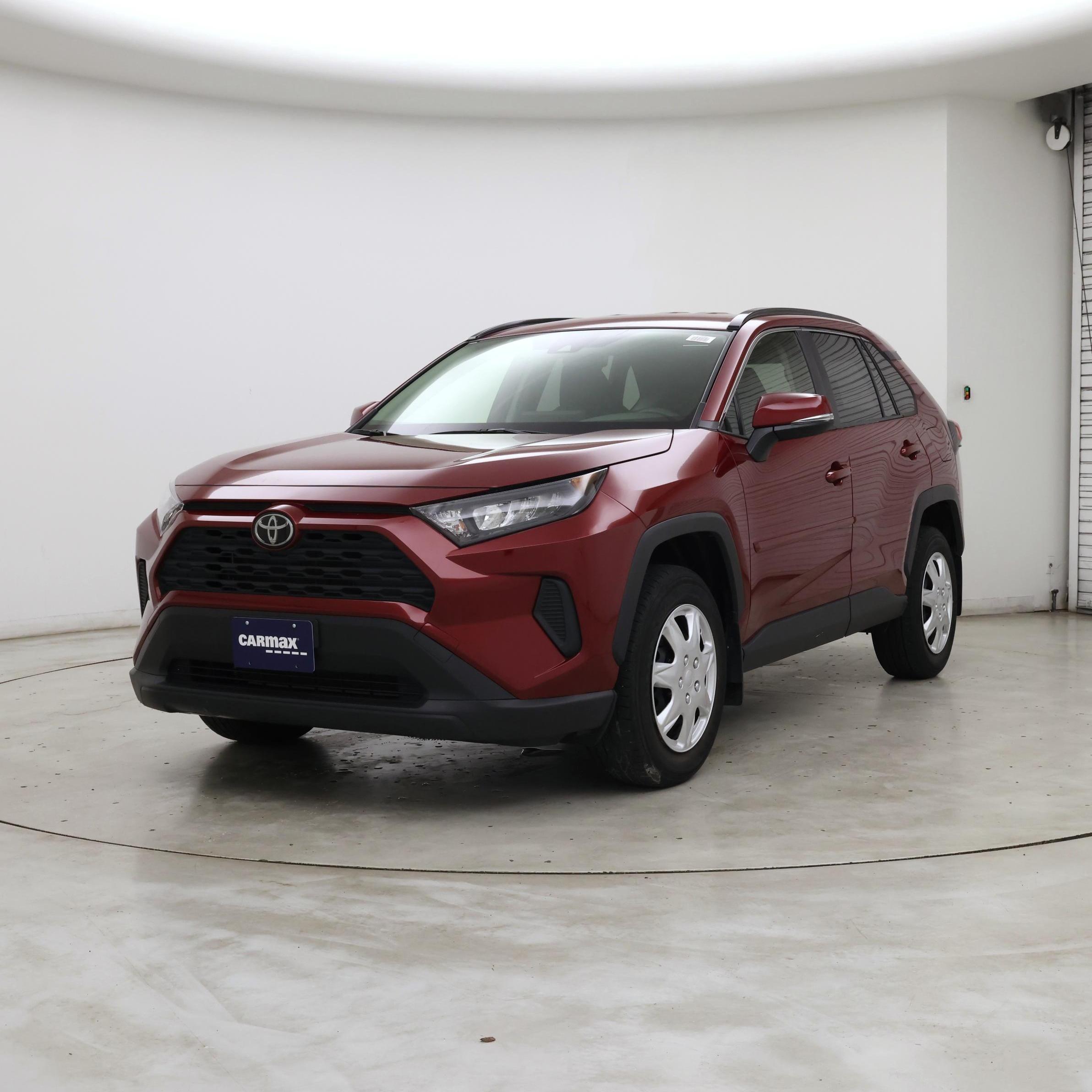 Thumbnail: 2019 Toyota RAV4 - 4