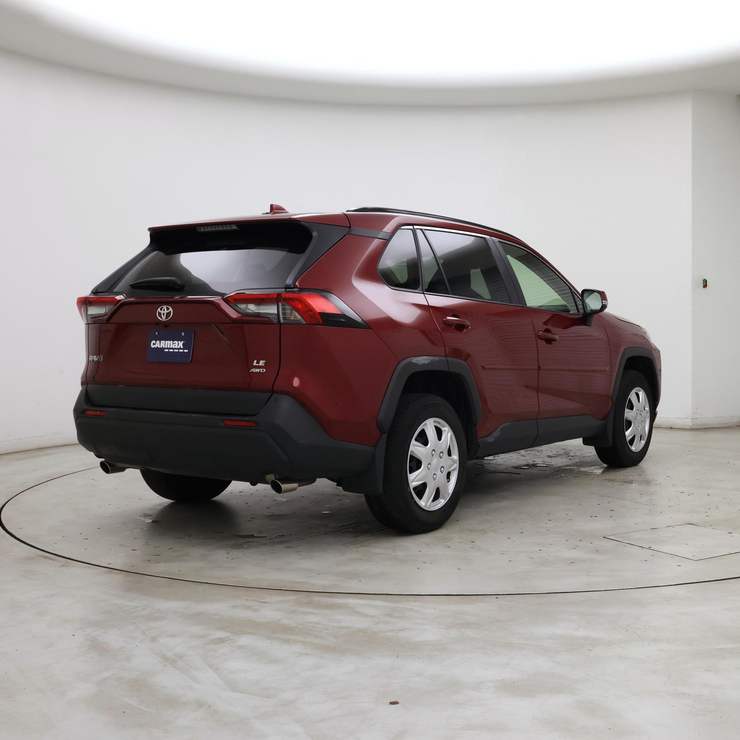 Thumbnail: 2019 Toyota RAV4 - 8