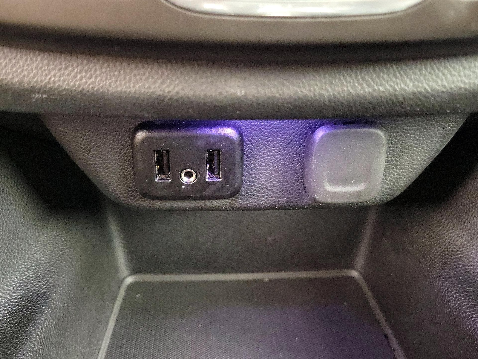 2018 Chevrolet Traverse 1LT - Photo 19
