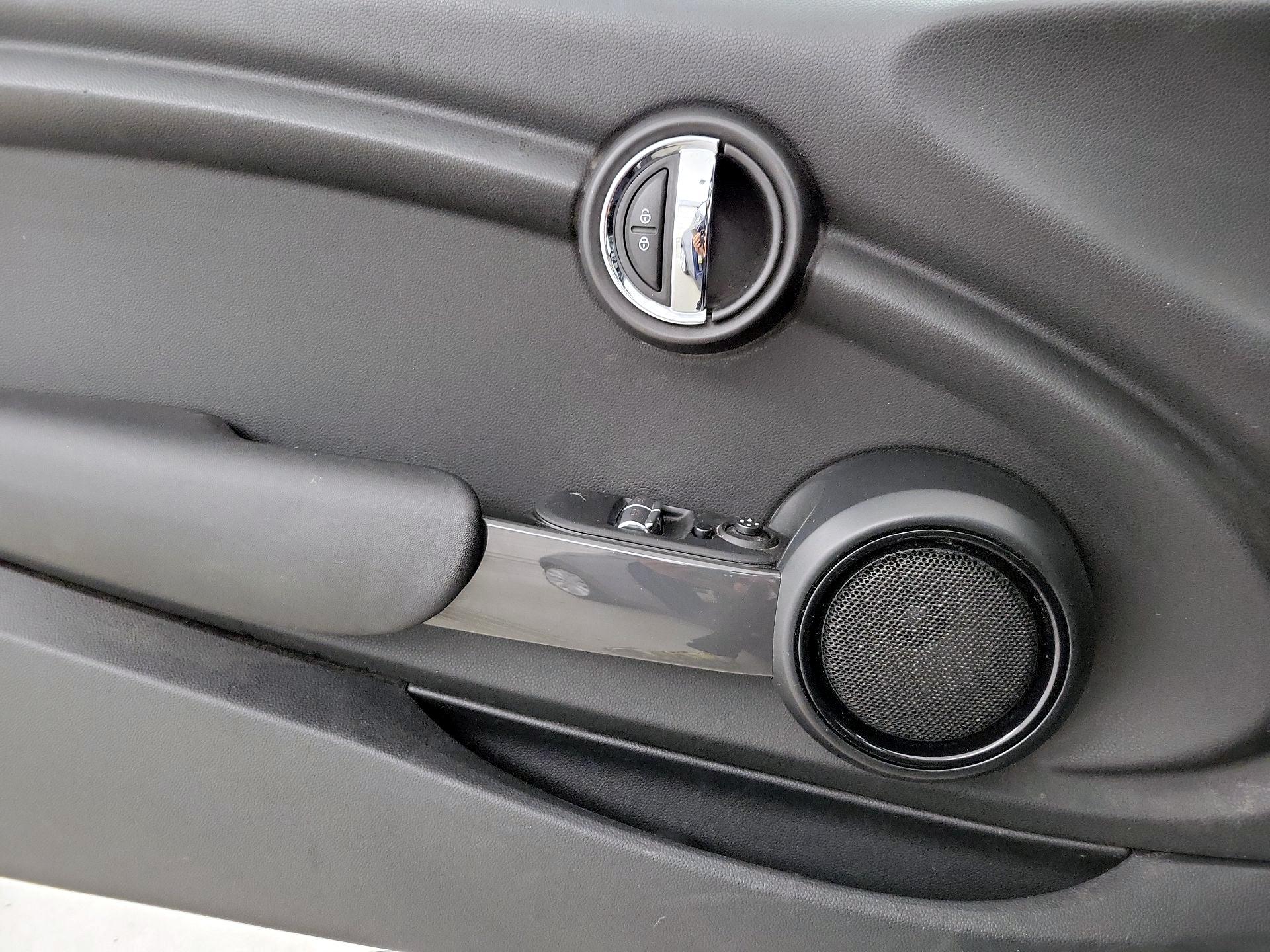 Thumbnail: 2018 MINI Cooper Hardtop - 12
