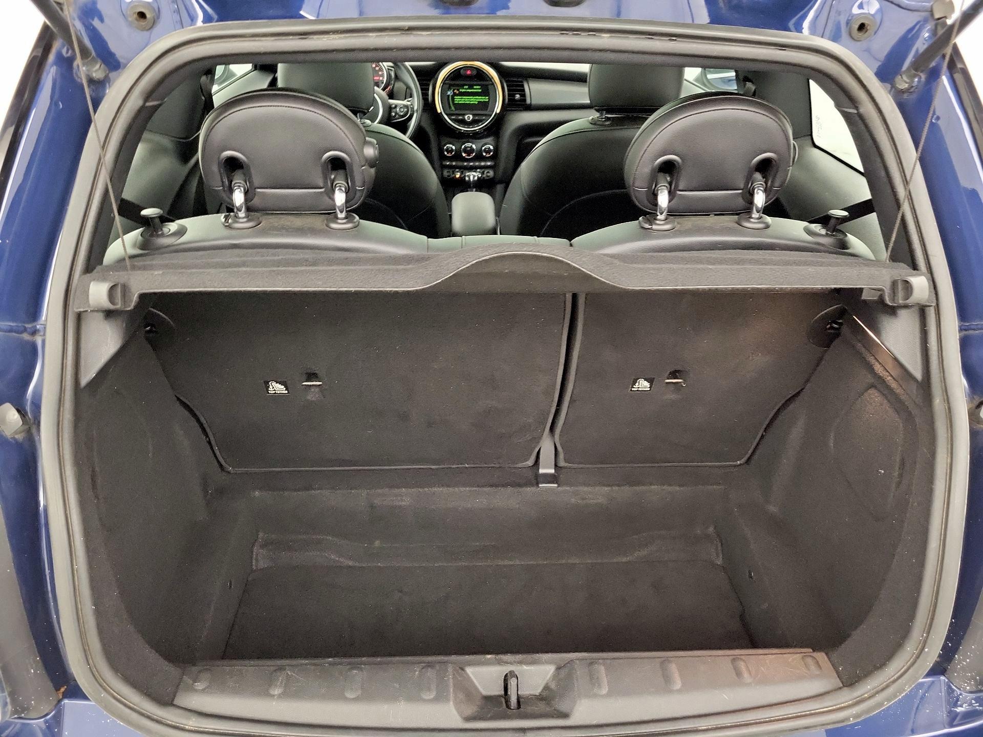 Thumbnail: 2018 MINI Cooper Hardtop - 20