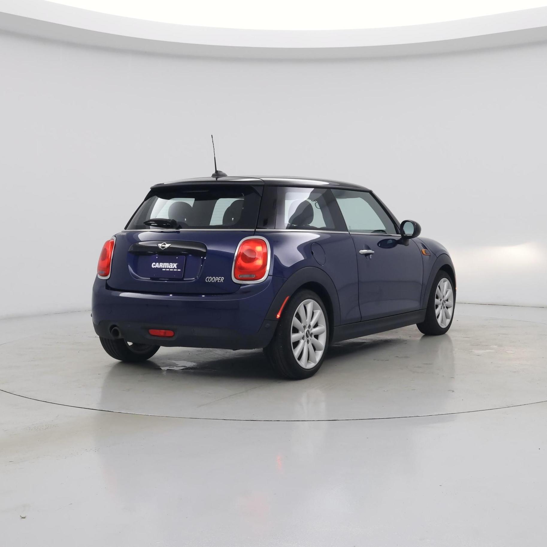 Thumbnail: 2018 MINI Cooper Hardtop - 8