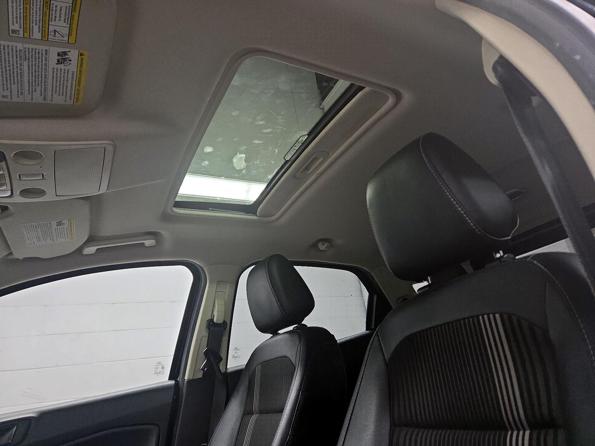 Thumbnail: 2019 Ford EcoSport - 18