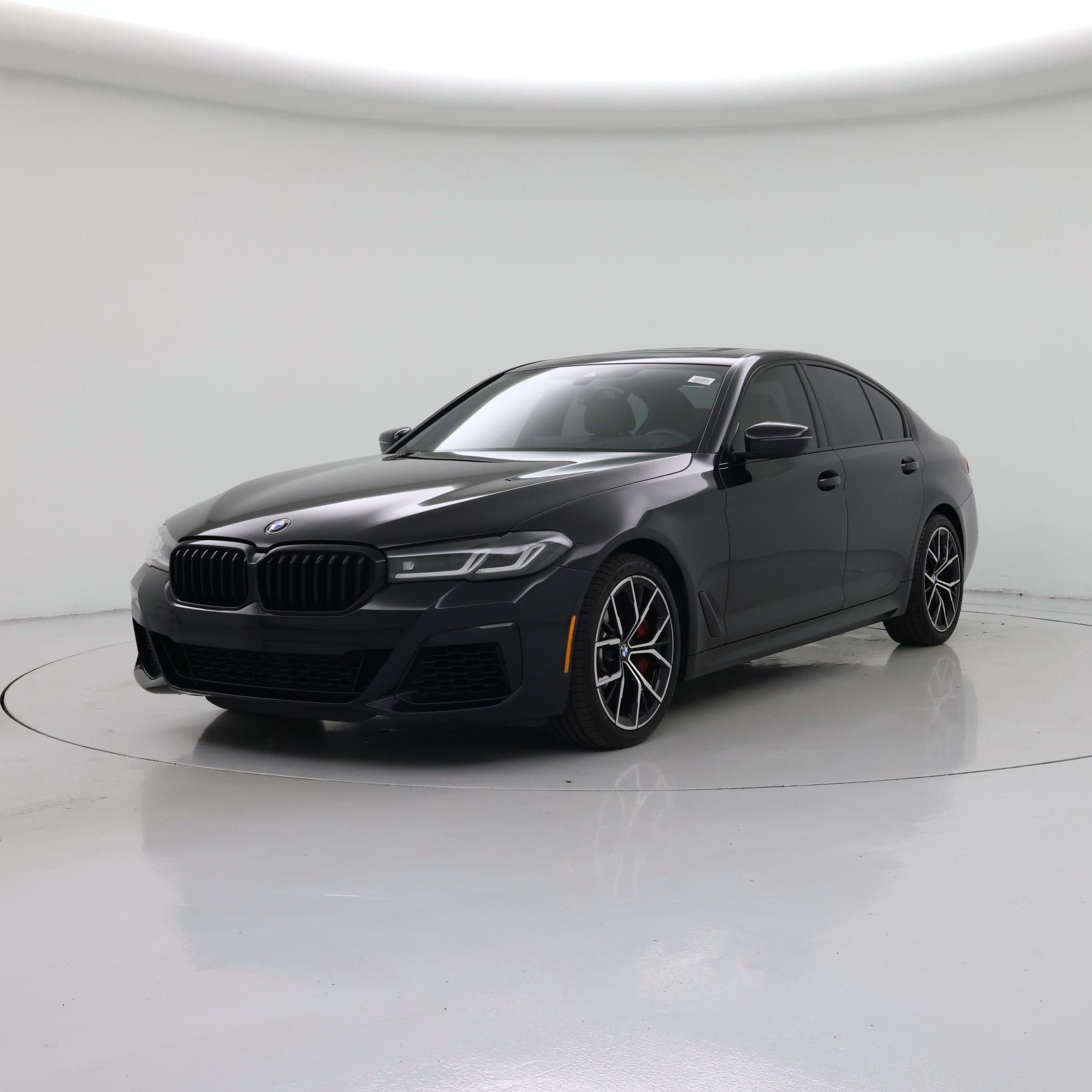 Thumbnail: 2023 BMW 5 Series - 4