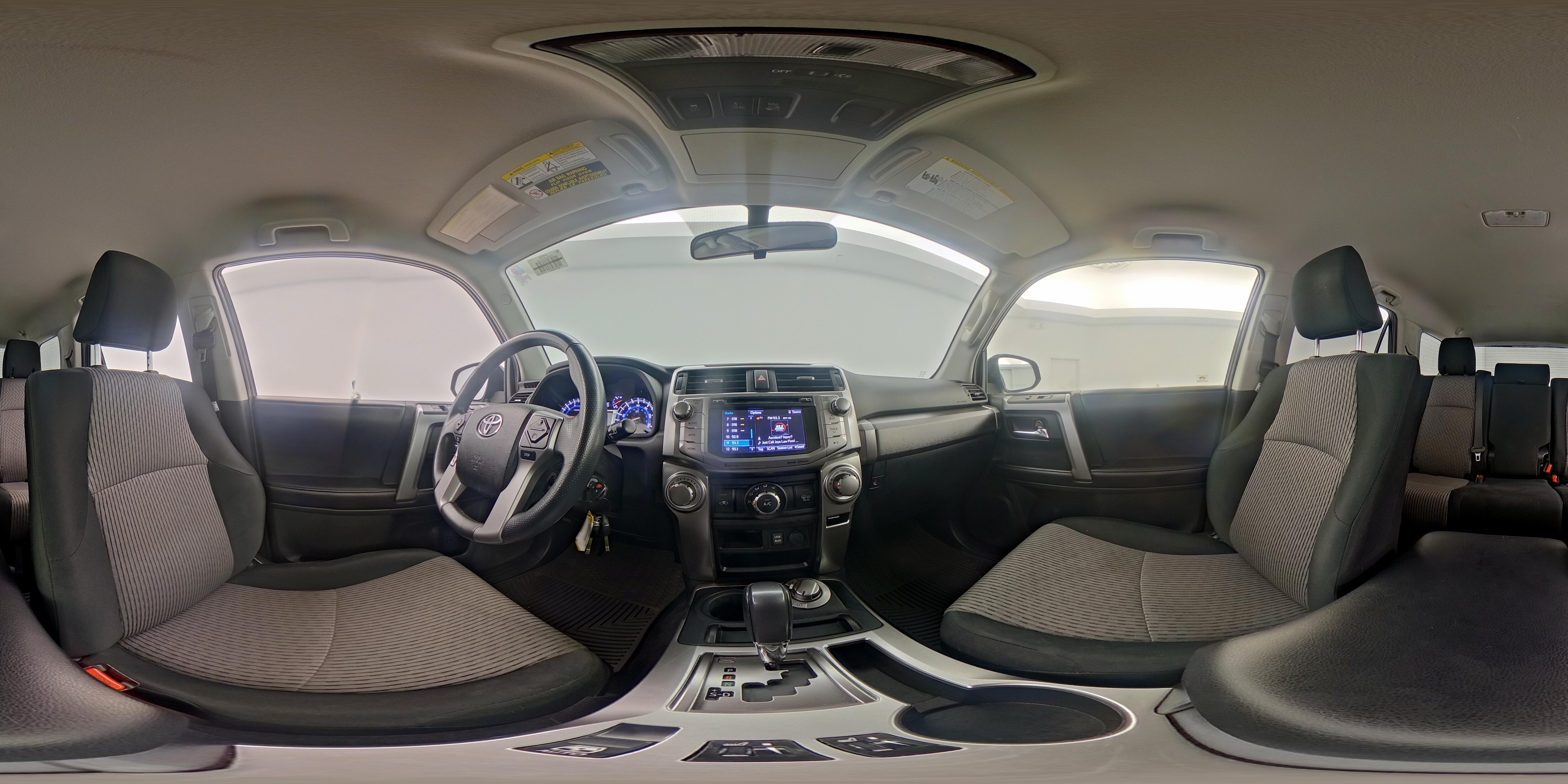 2017 Toyota 4Runner SR5 - Photo 24