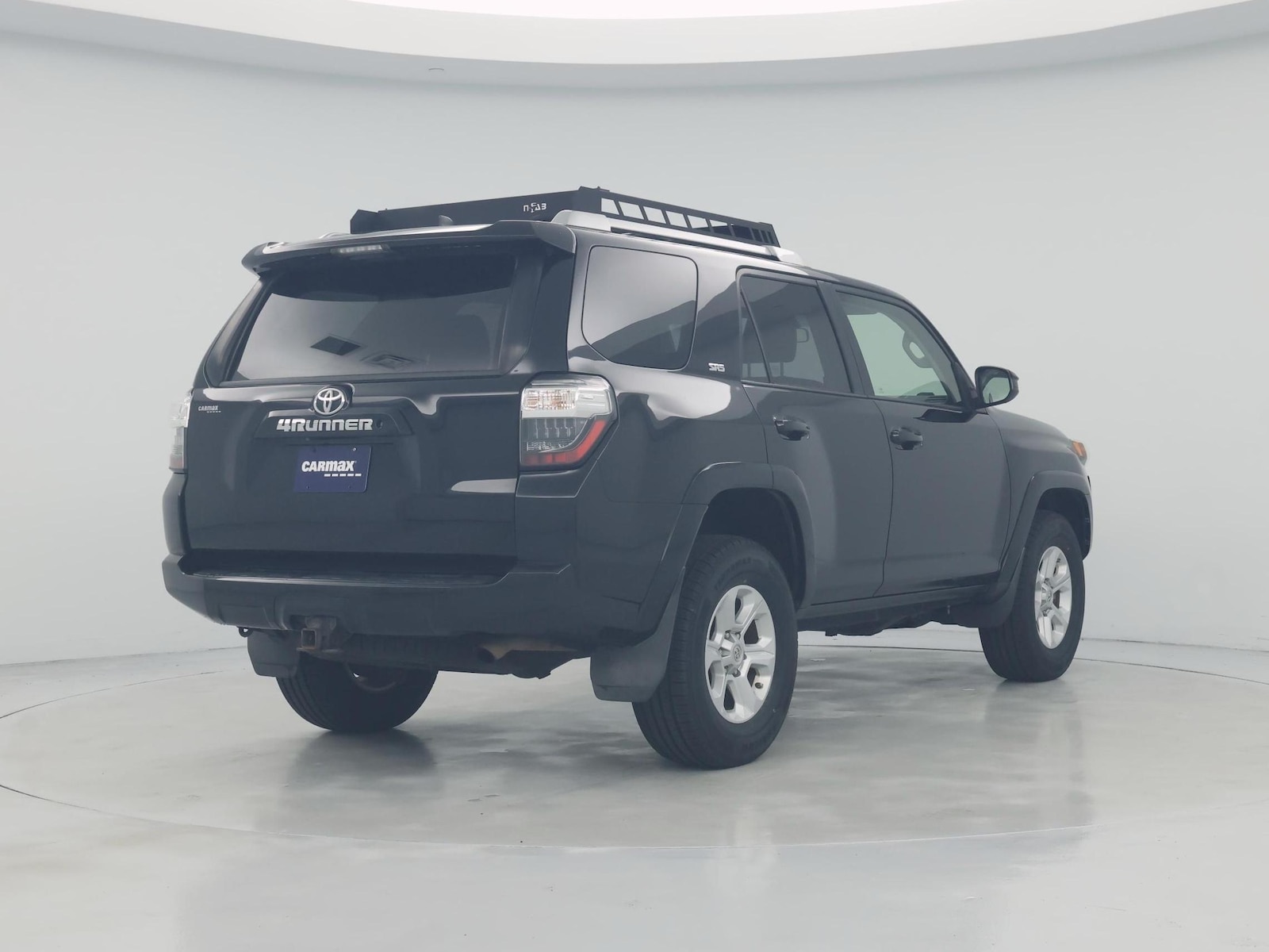 2017 Toyota 4Runner SR5 - Photo 9