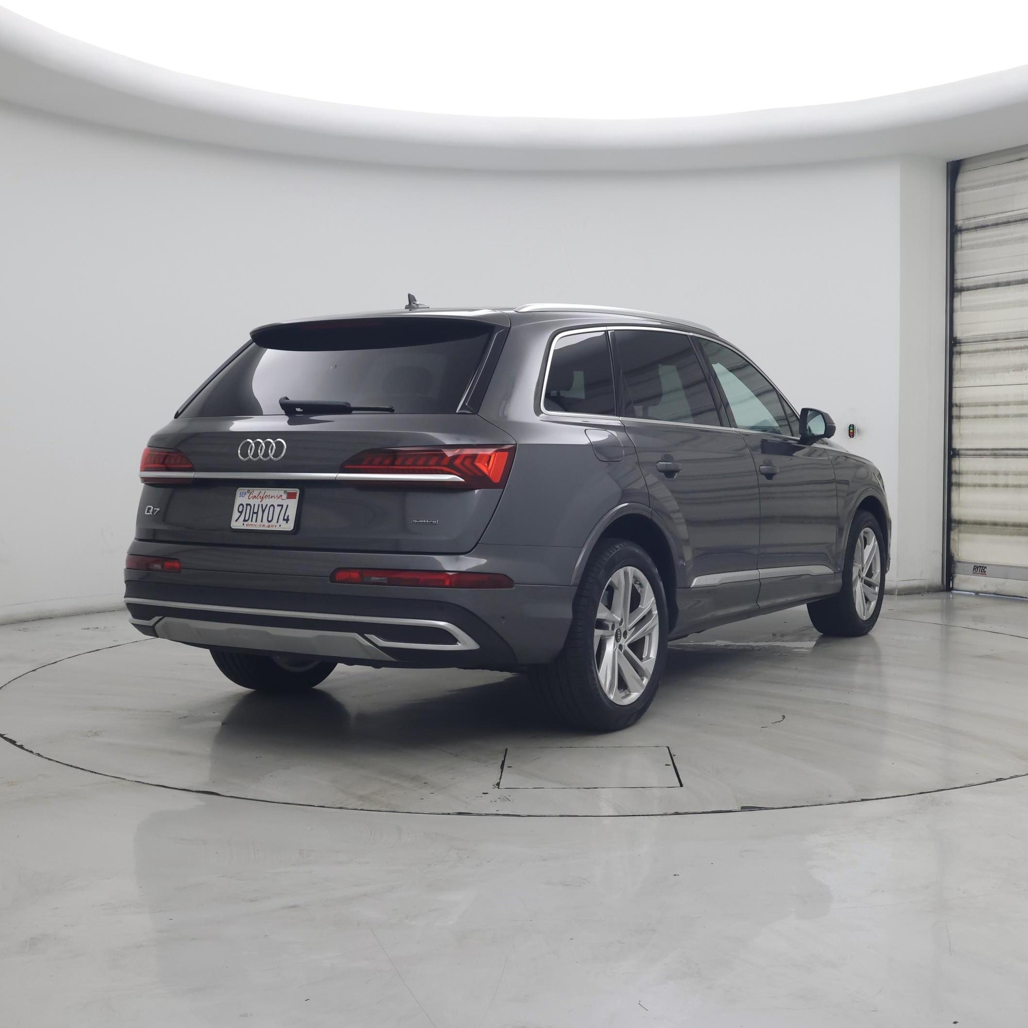 Thumbnail: 2022 Audi Q7 - 8