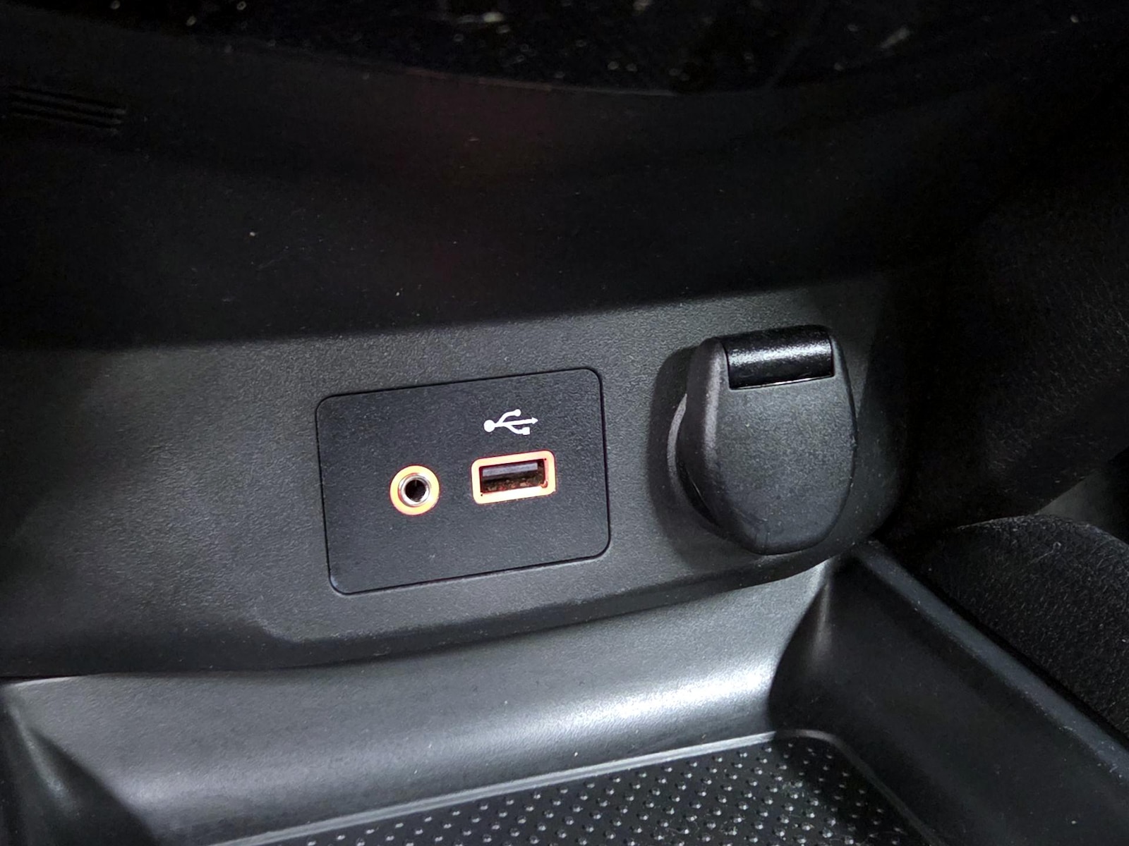 2020 Nissan Rogue Sport S - Photo 19