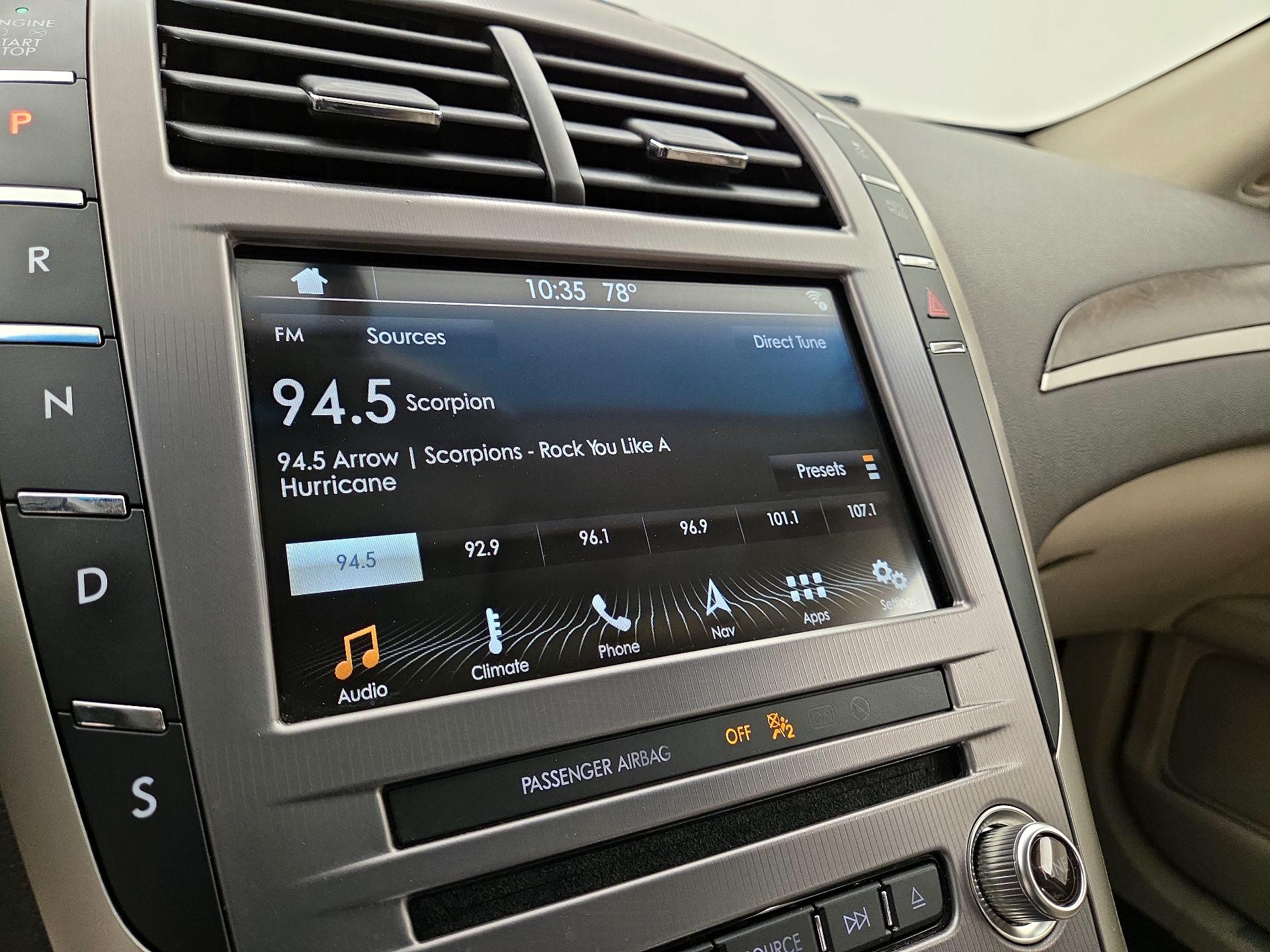 Thumbnail: 2018 Lincoln MKZ - 16