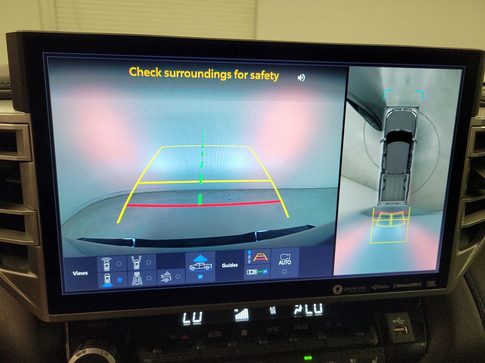 2022 Toyota Tundra Platinum - Photo 15