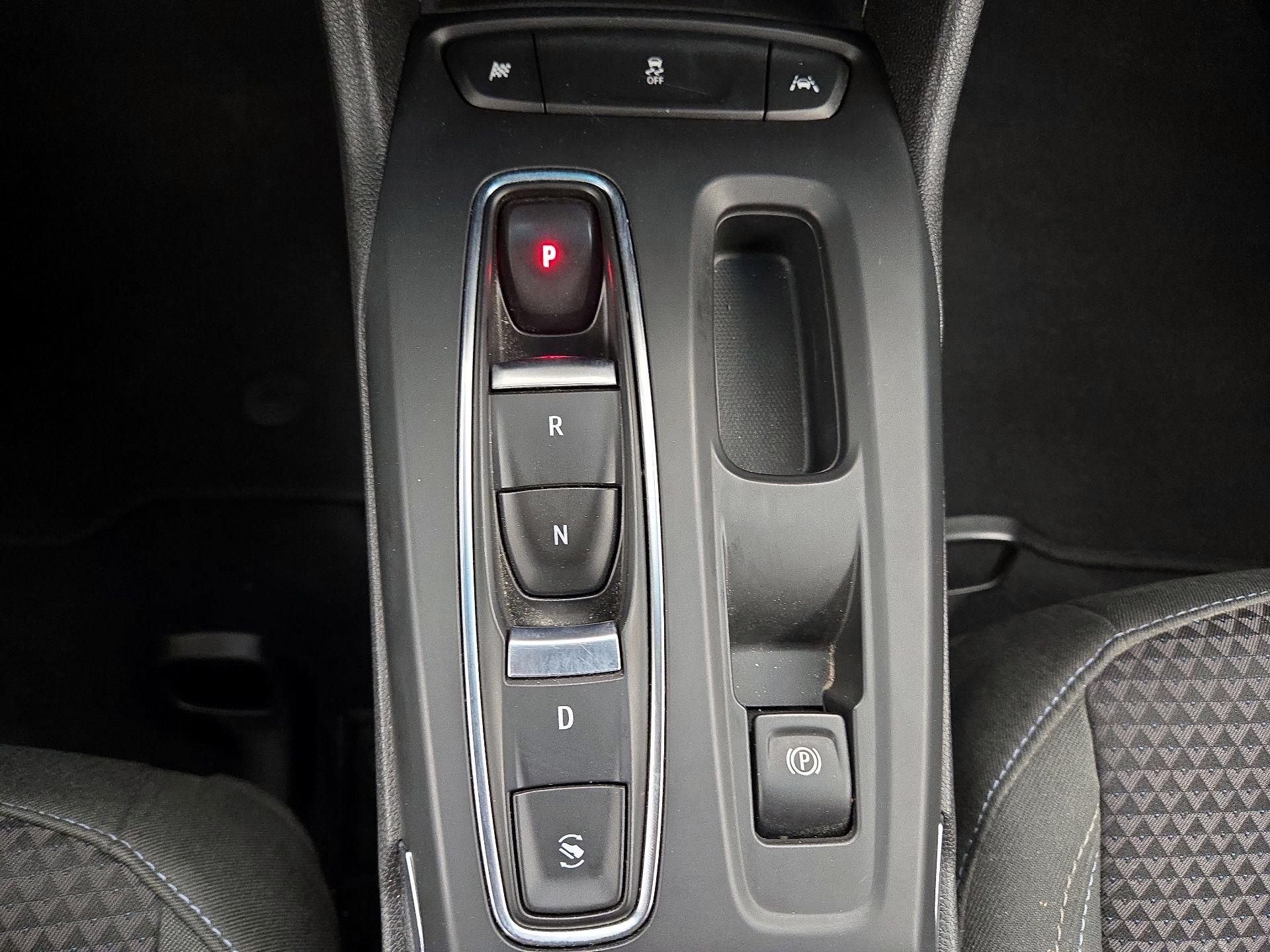 Thumbnail: 2023 Chevrolet Bolt EV - 17