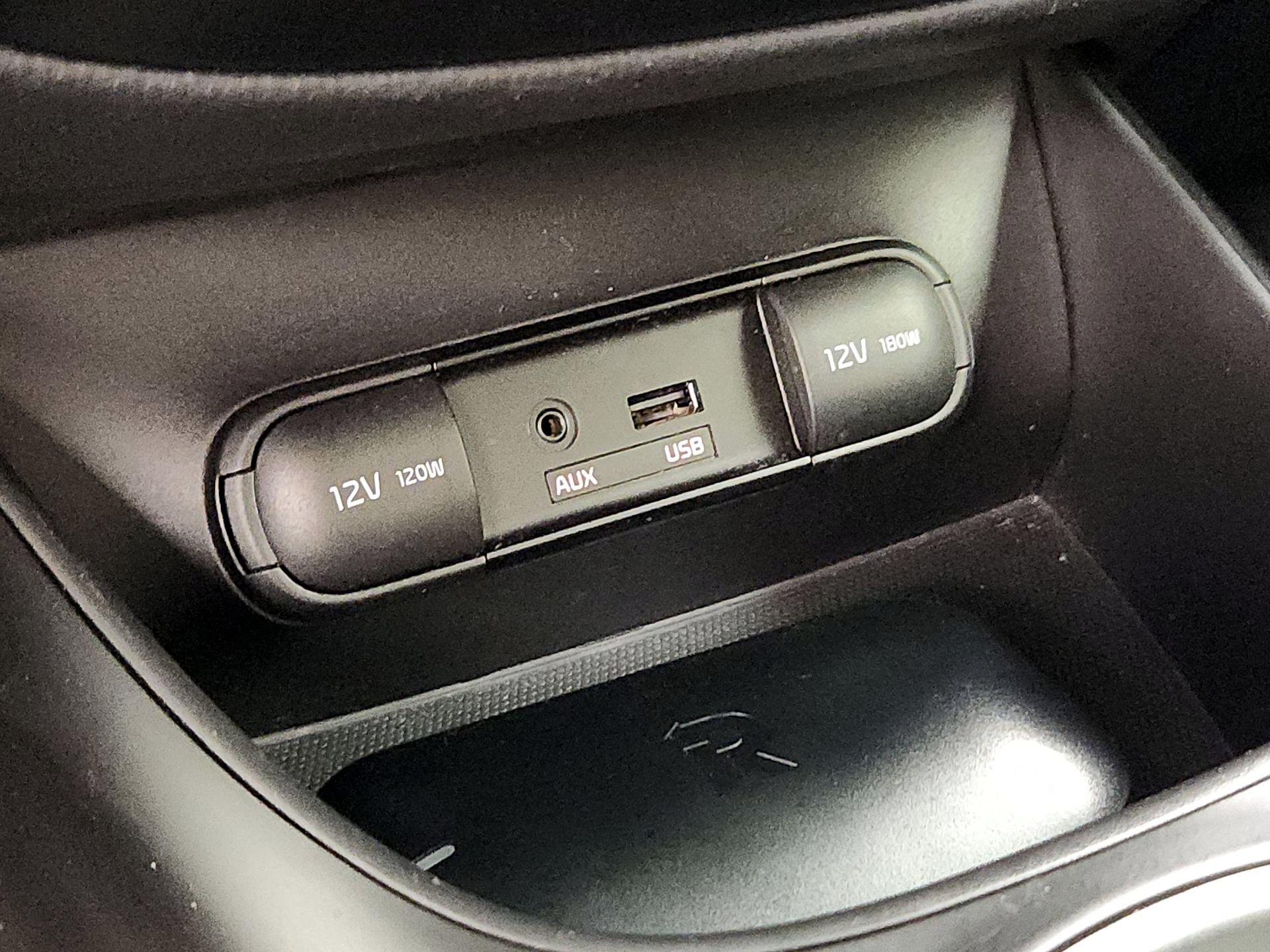 Thumbnail: 2015 Kia Soul - 17
