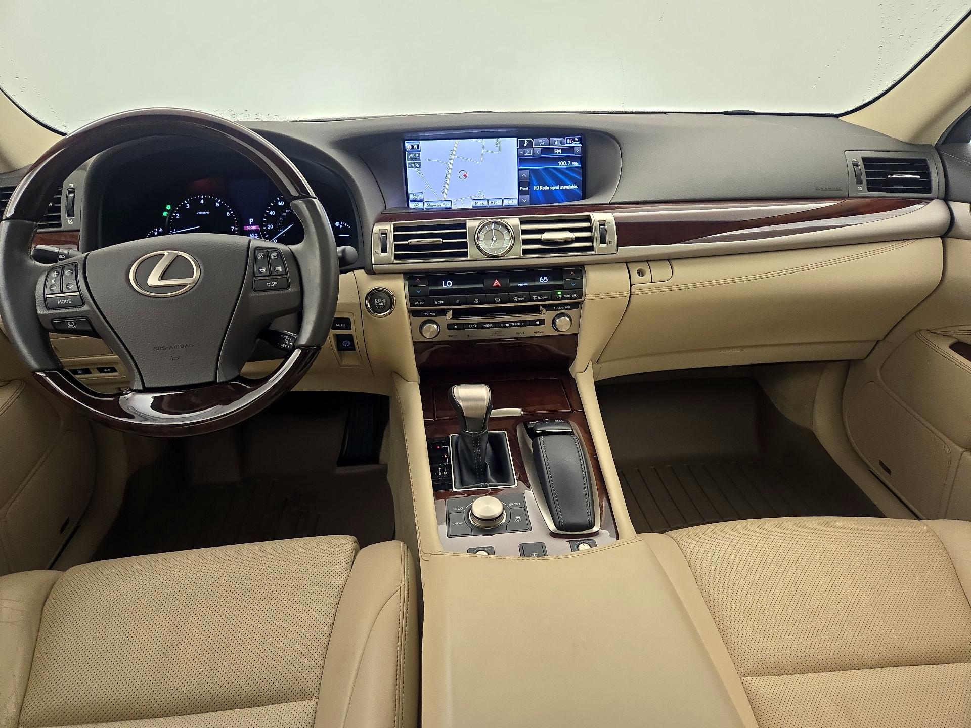 Thumbnail: 2014 Lexus LS - 9