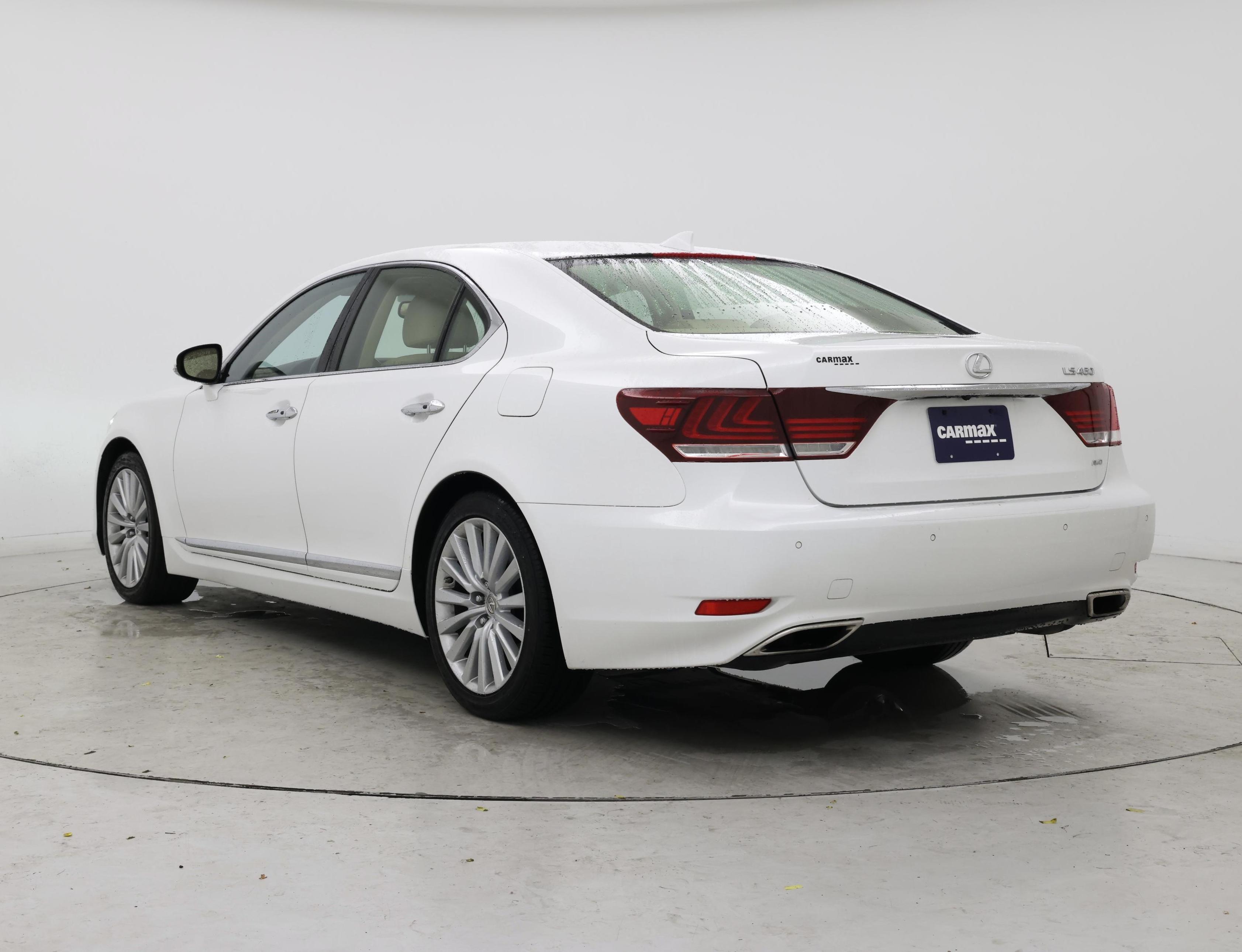 Thumbnail: 2014 Lexus LS - 2