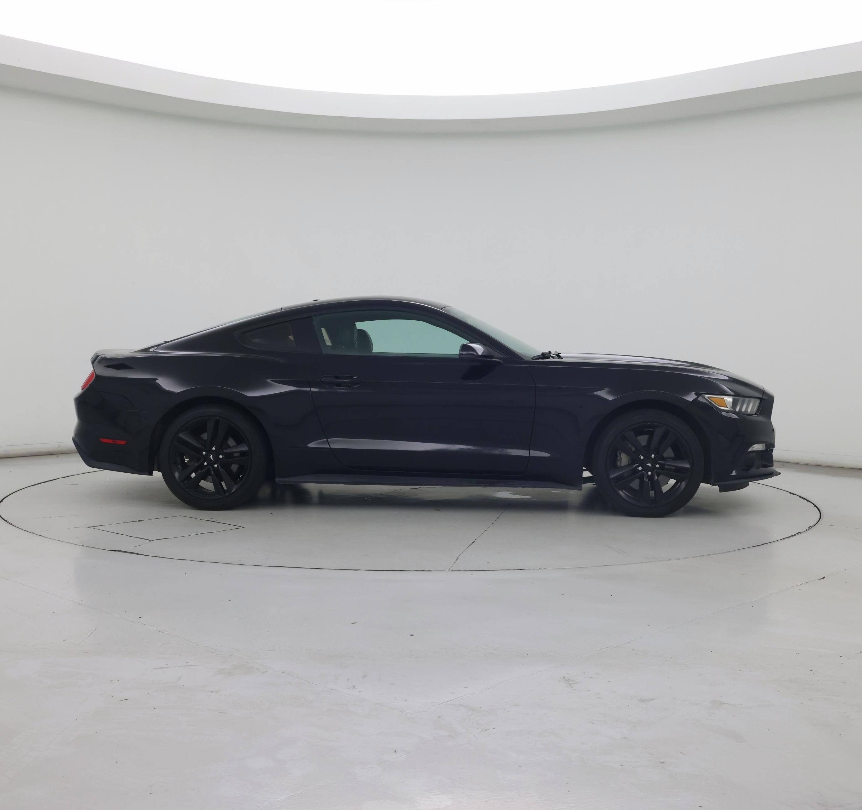 Thumbnail: 2015 Ford Mustang - 7
