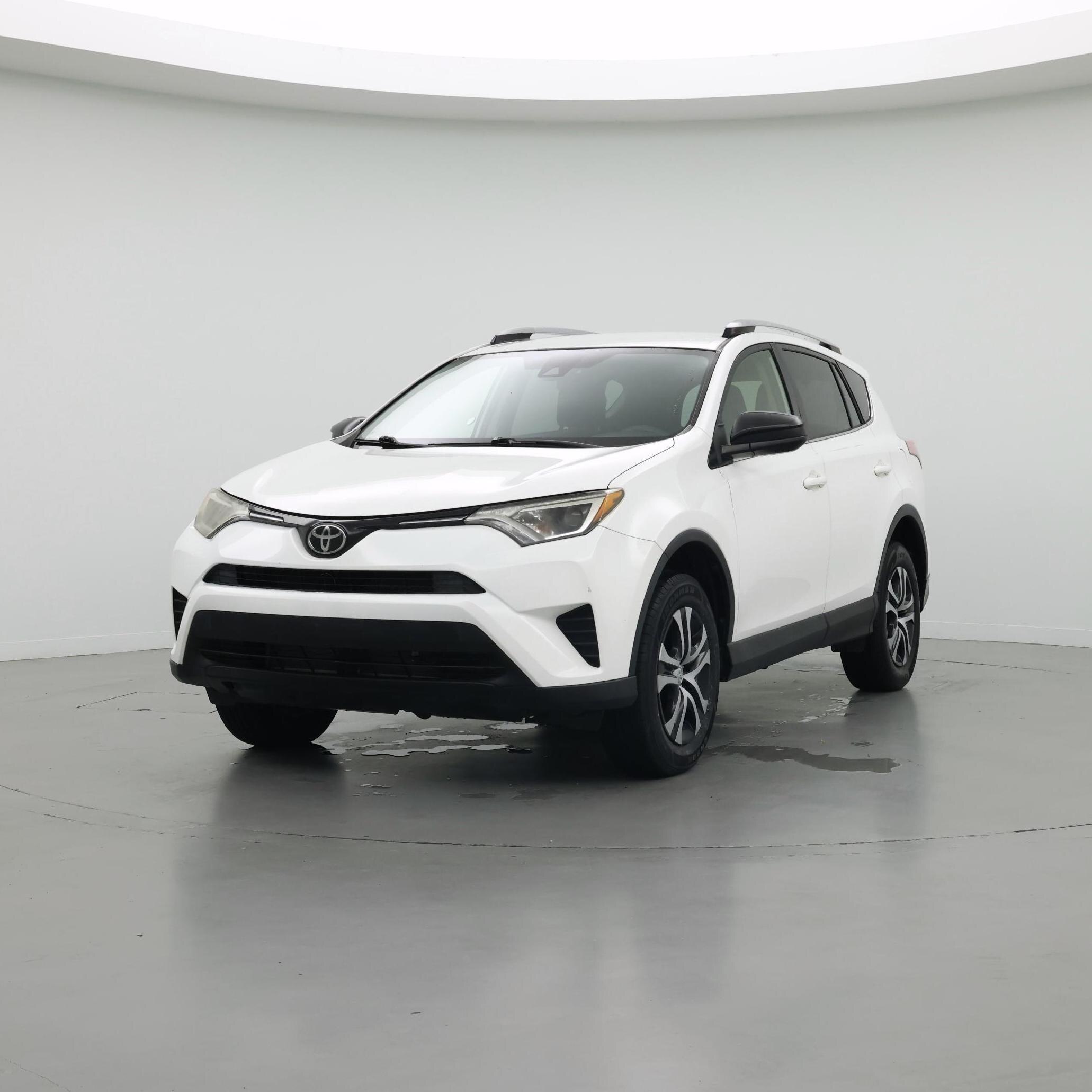 Thumbnail: 2018 Toyota RAV4 - 4