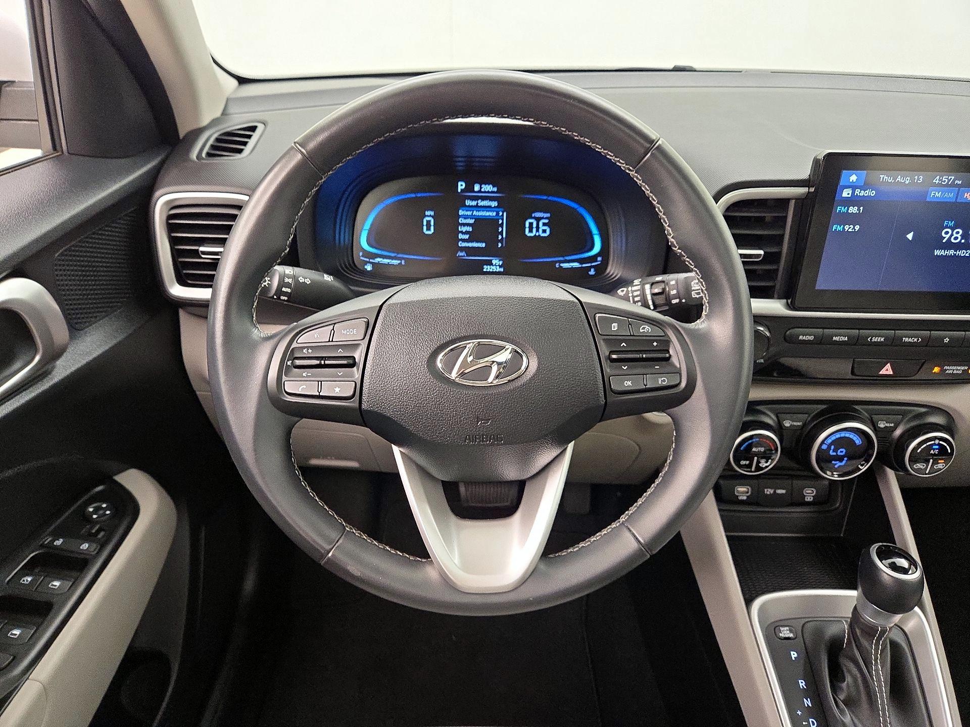 Thumbnail: 2024 Hyundai Venue - 10