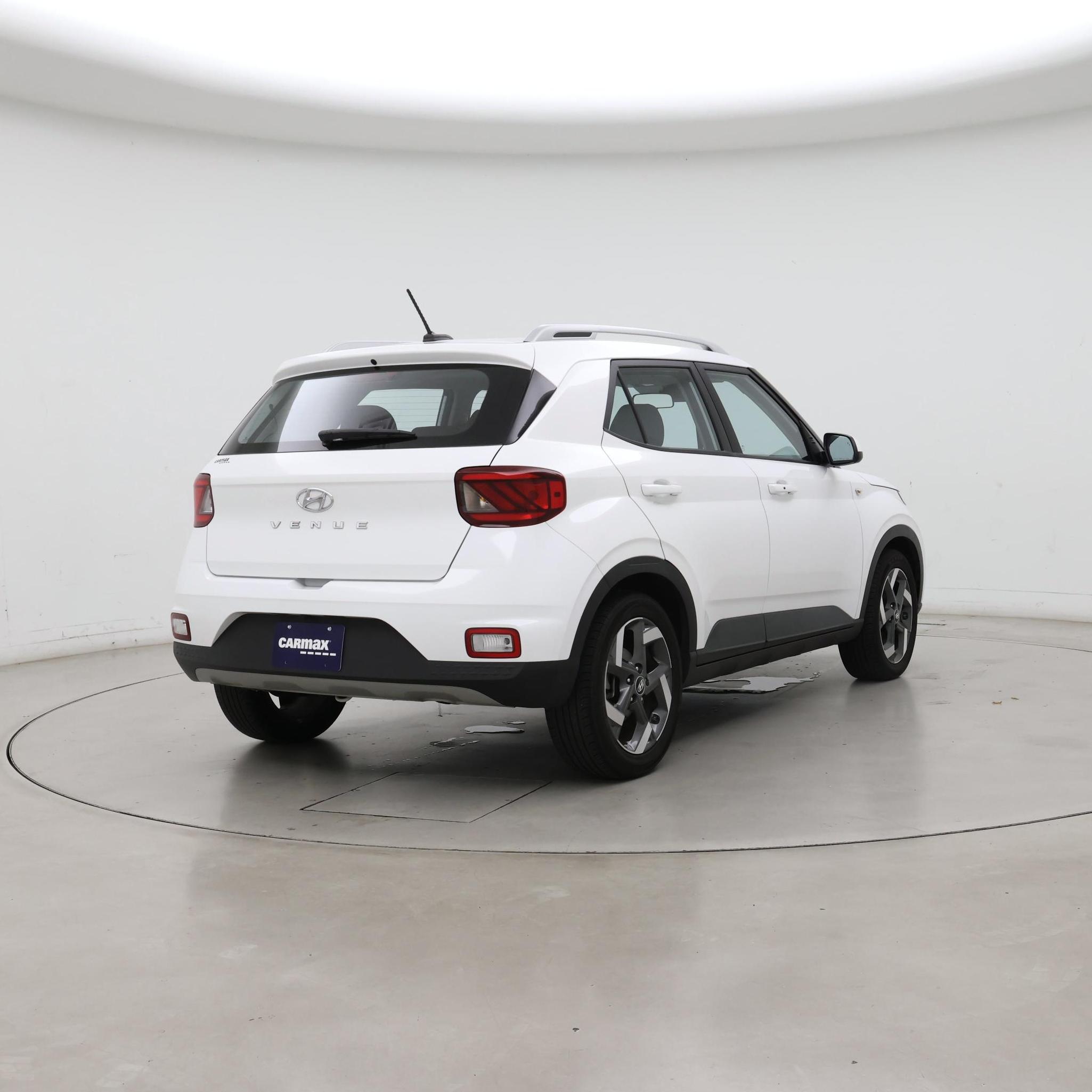 Thumbnail: 2024 Hyundai Venue - 8