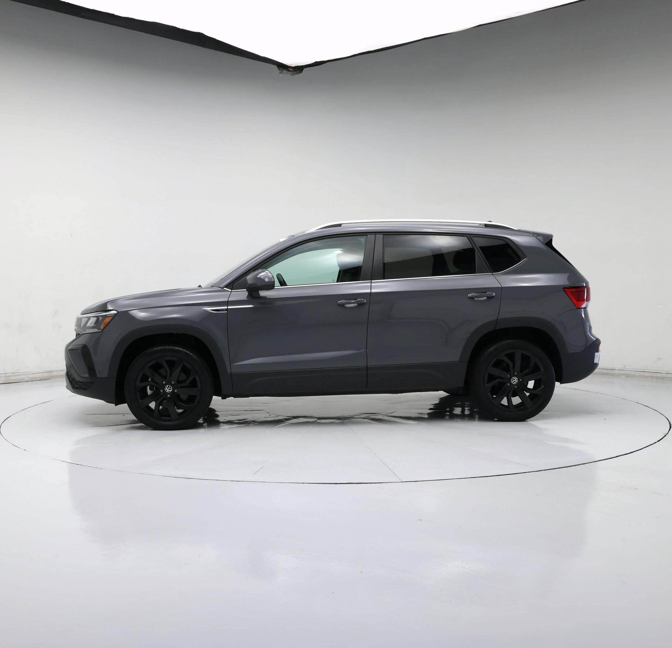 Thumbnail: 2024 Volkswagen Taos - 3
