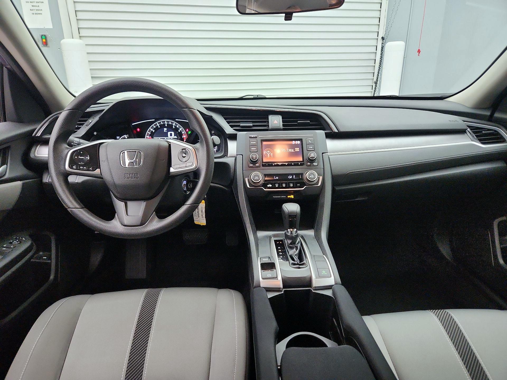 Thumbnail: 2017 Honda Civic - 9