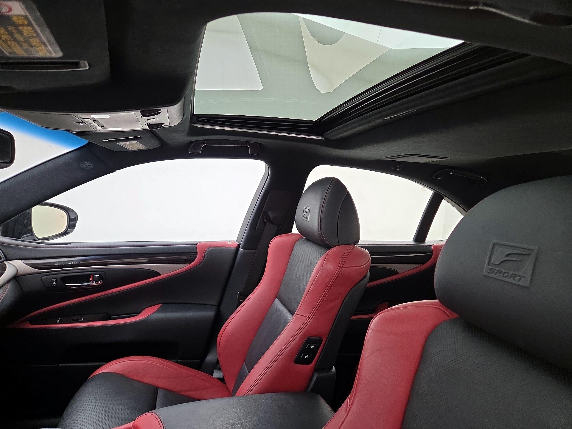 Thumbnail: 2015 Lexus LS - 18