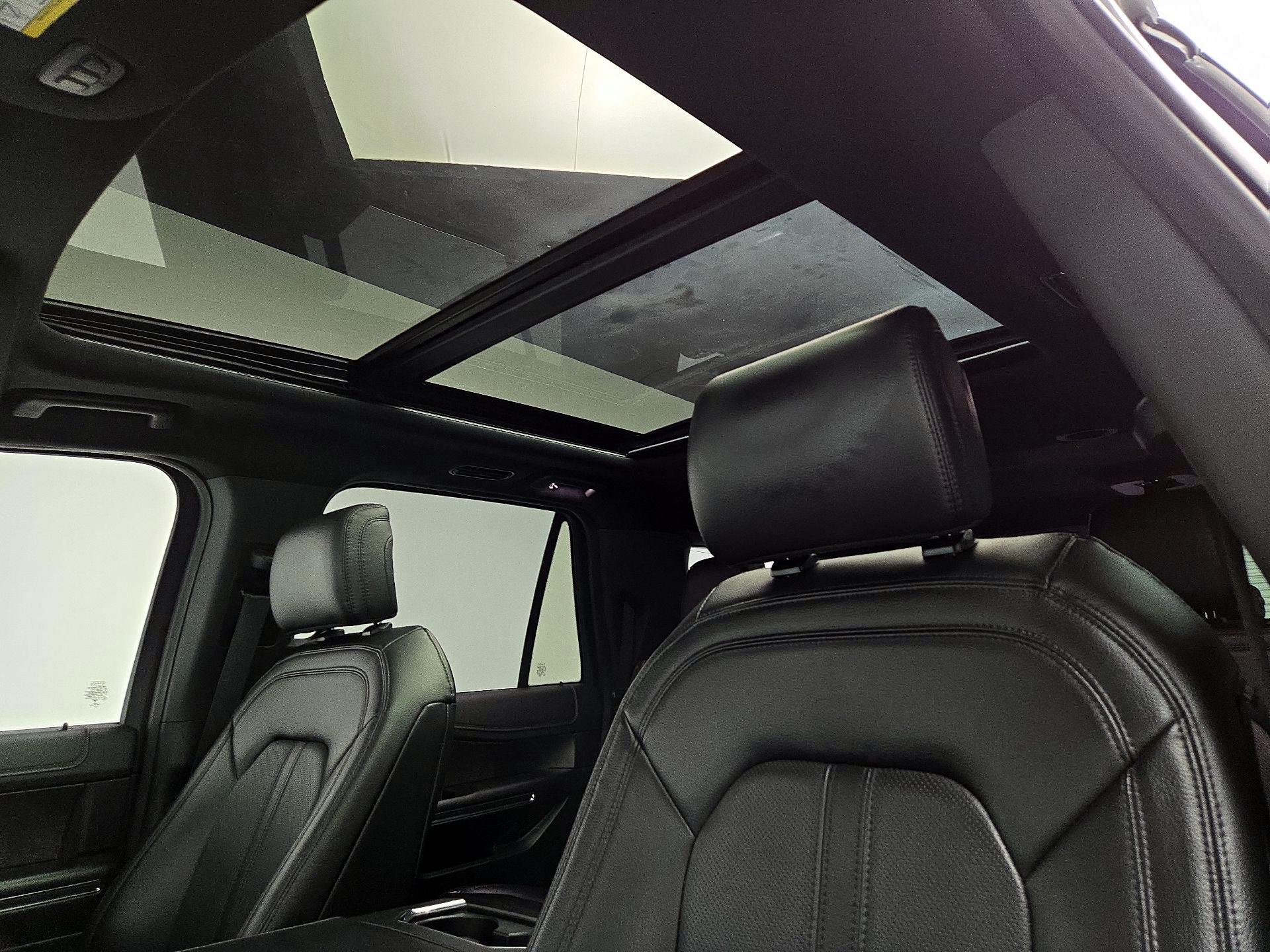 Thumbnail: 2021 Ford Expedition - 20