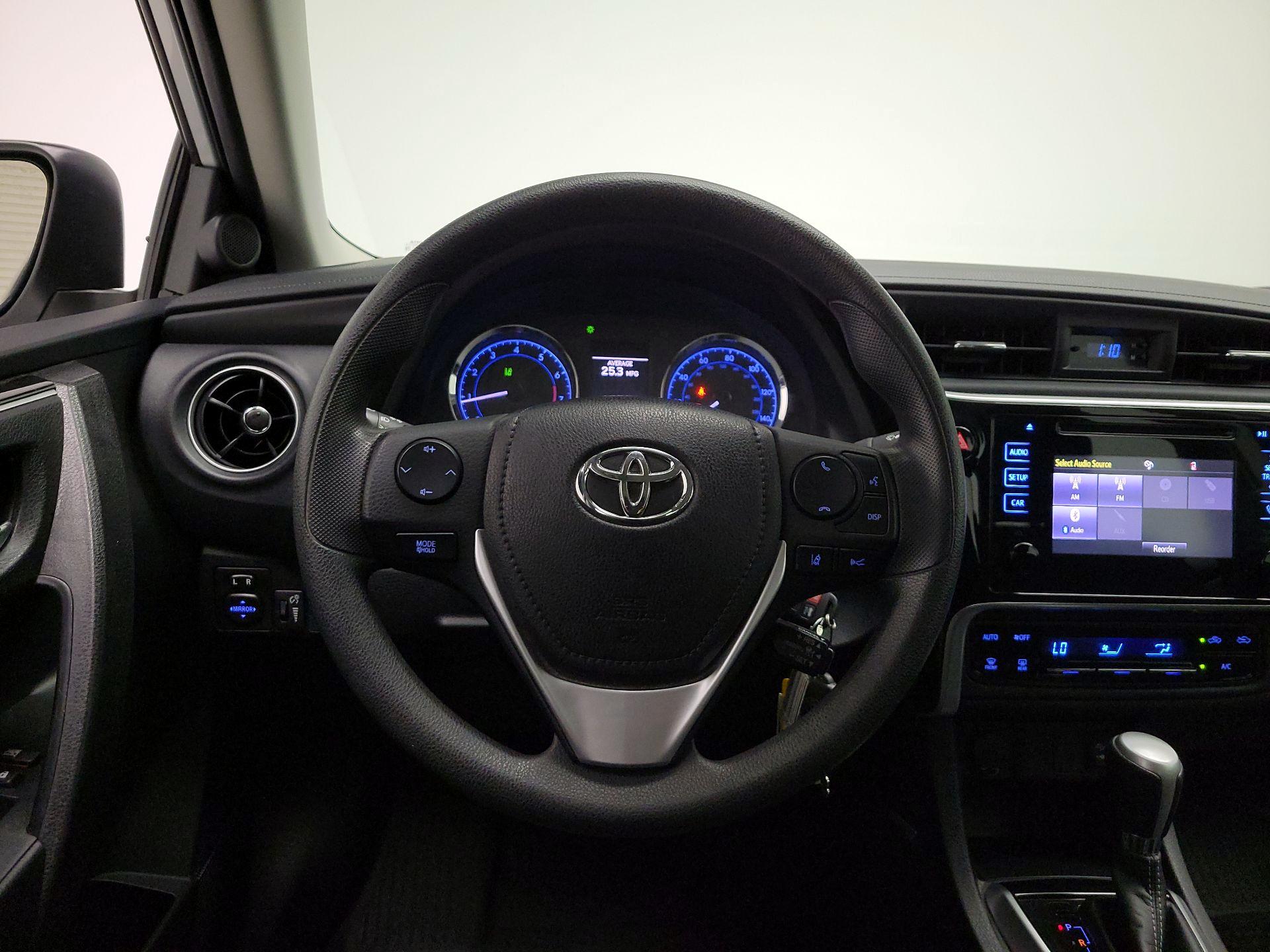Thumbnail: 2019 Toyota Corolla - 10