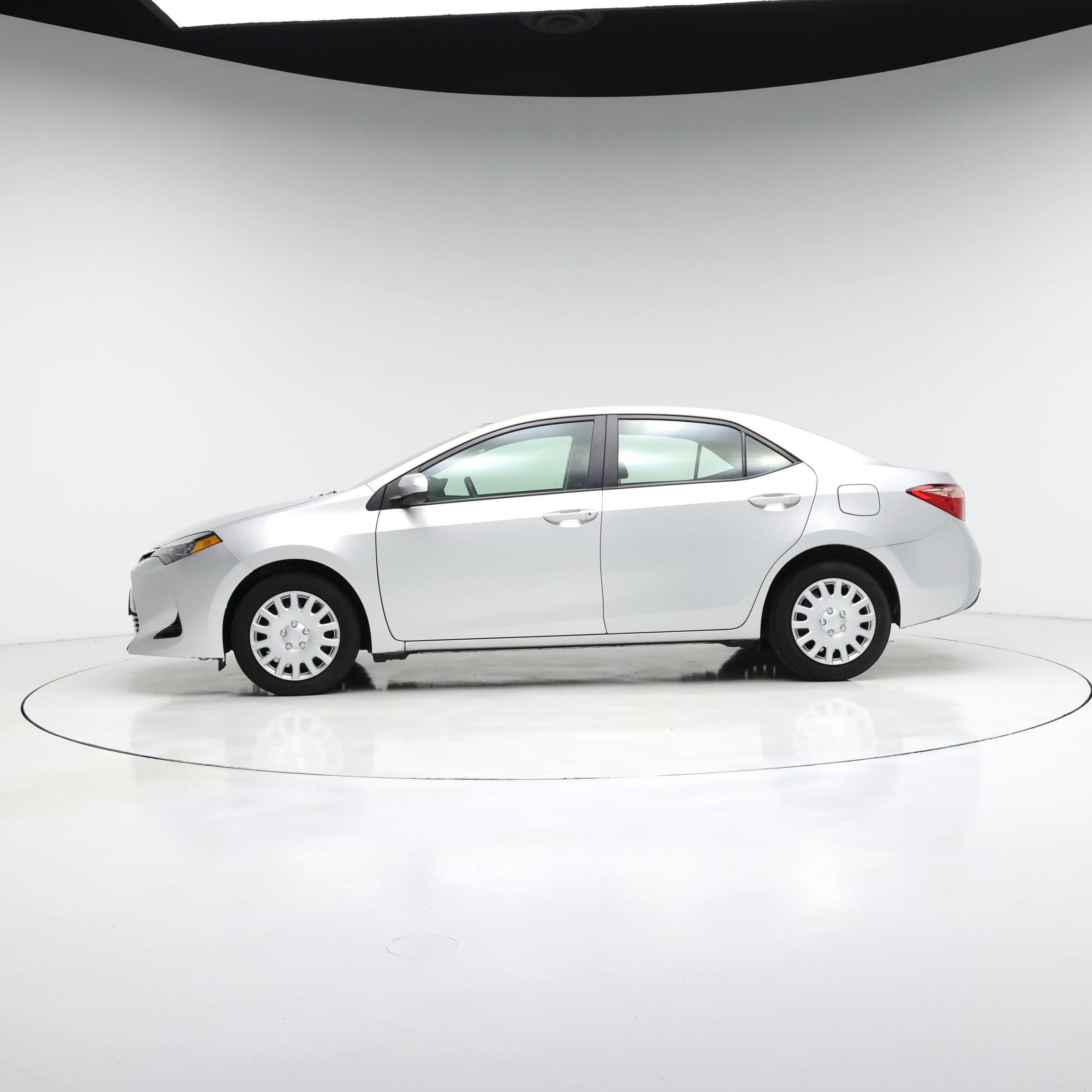 Thumbnail: 2019 Toyota Corolla - 3