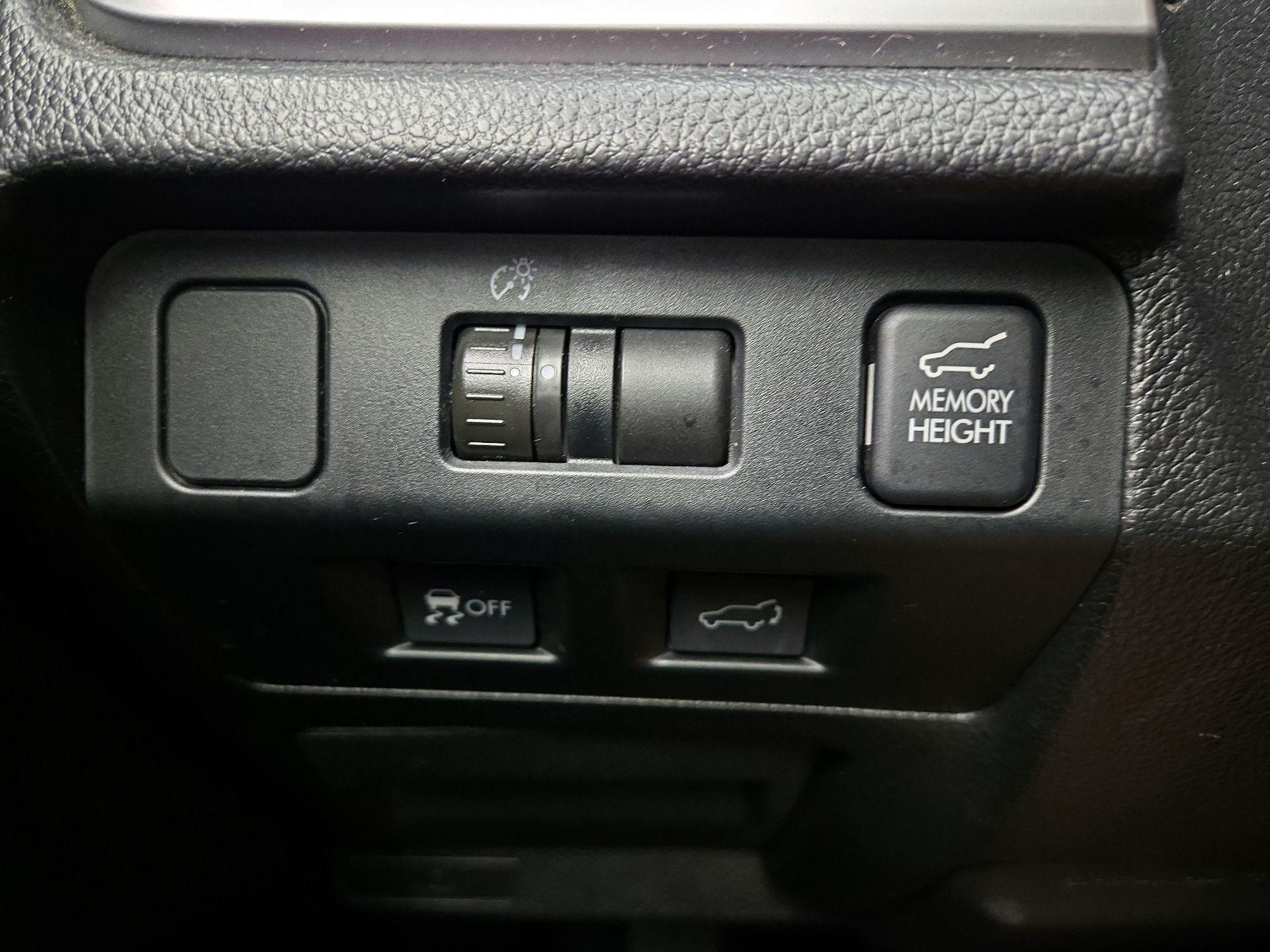 Thumbnail: 2015 Subaru Forester - 13