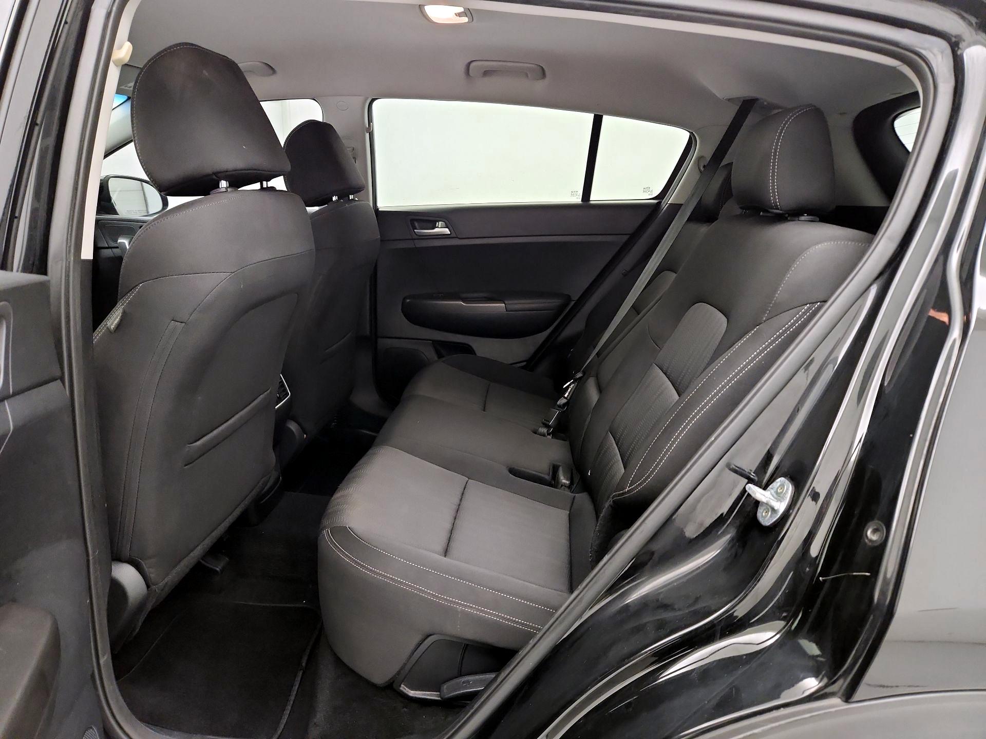 Thumbnail: 2021 Kia Sportage - 19