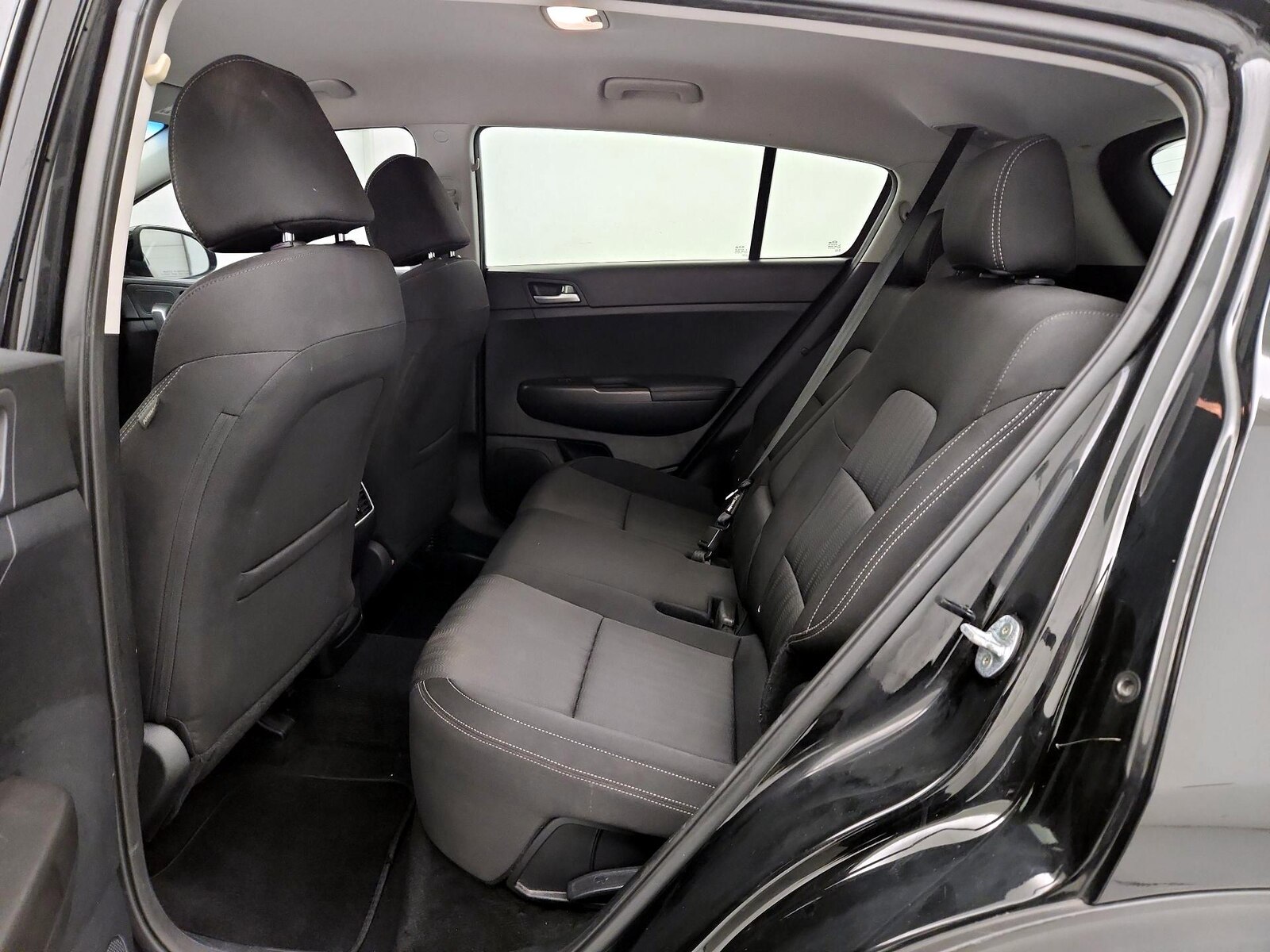 2021 Kia Sportage LX - Photo 20