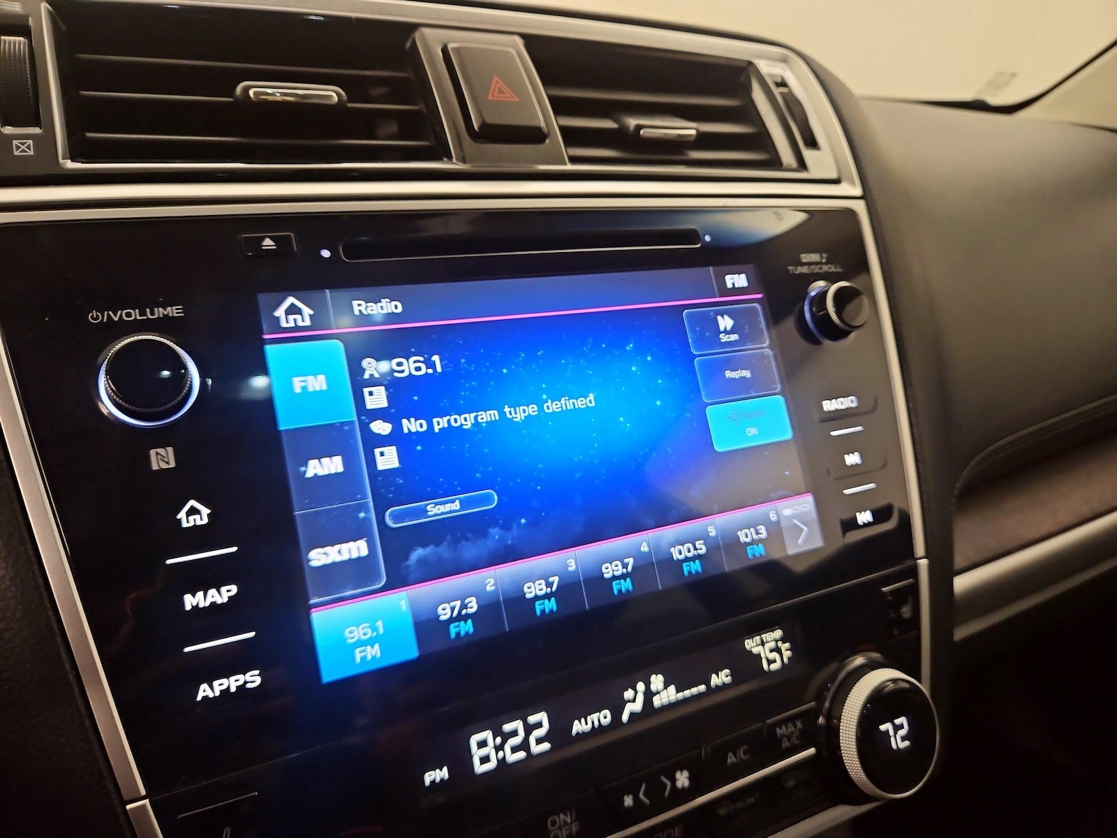 2019 Subaru Outback Limited - Photo 17