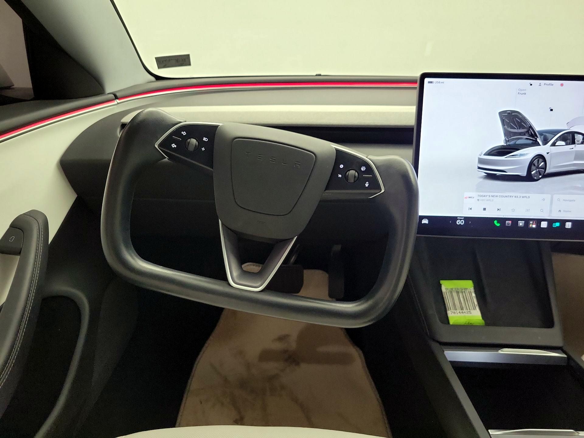 Thumbnail: 2025 Tesla Model 3 - 10