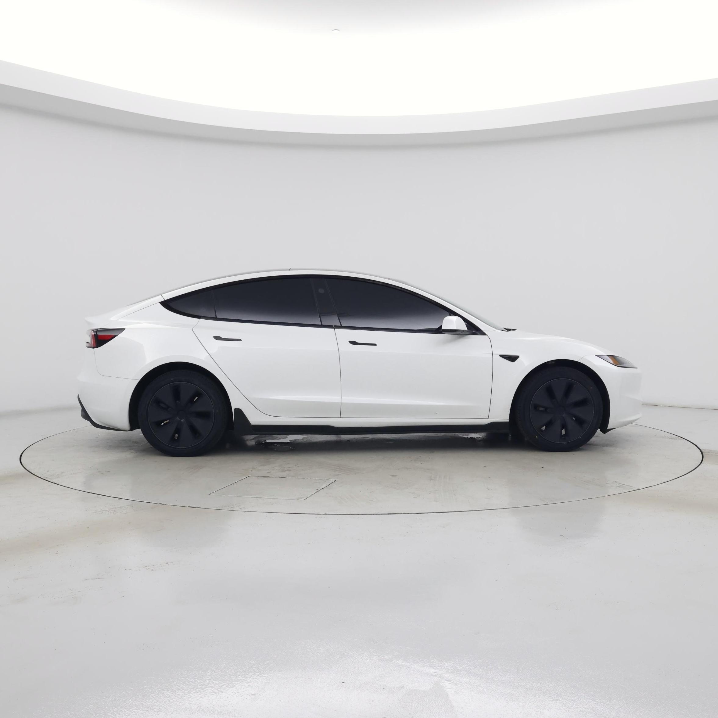 Thumbnail: 2025 Tesla Model 3 - 7