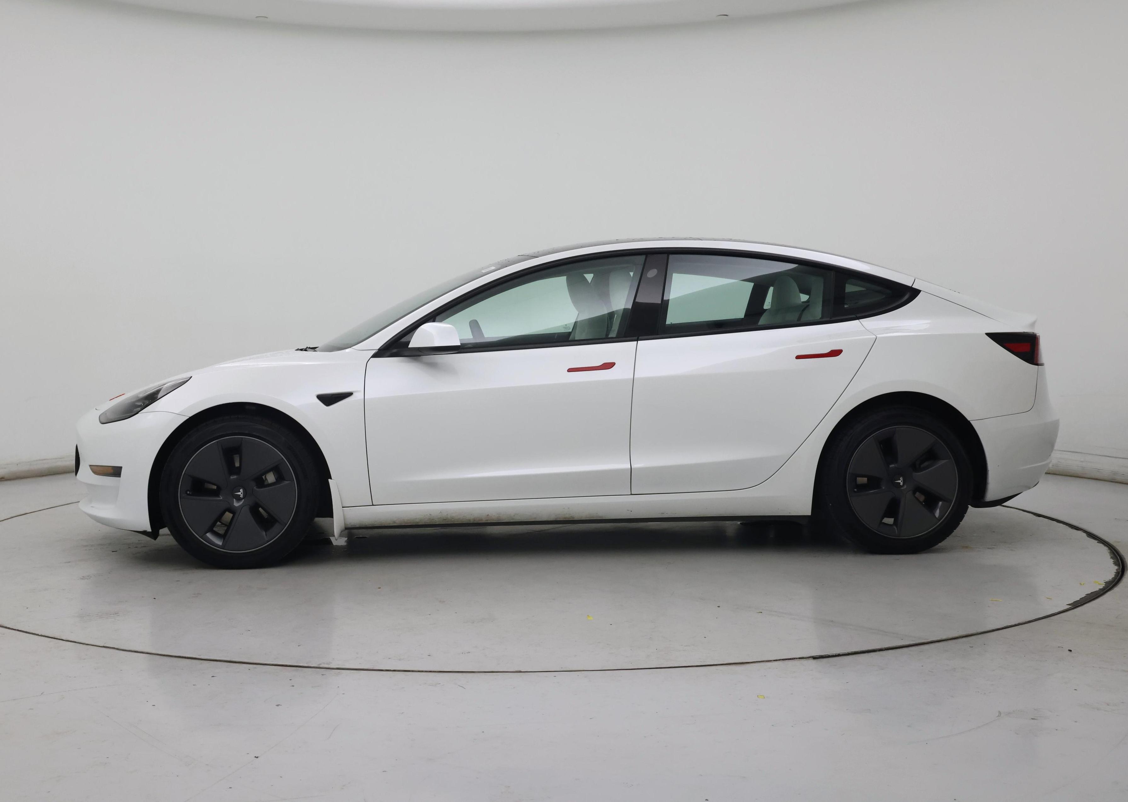 Thumbnail: 2023 Tesla Model 3 - 3