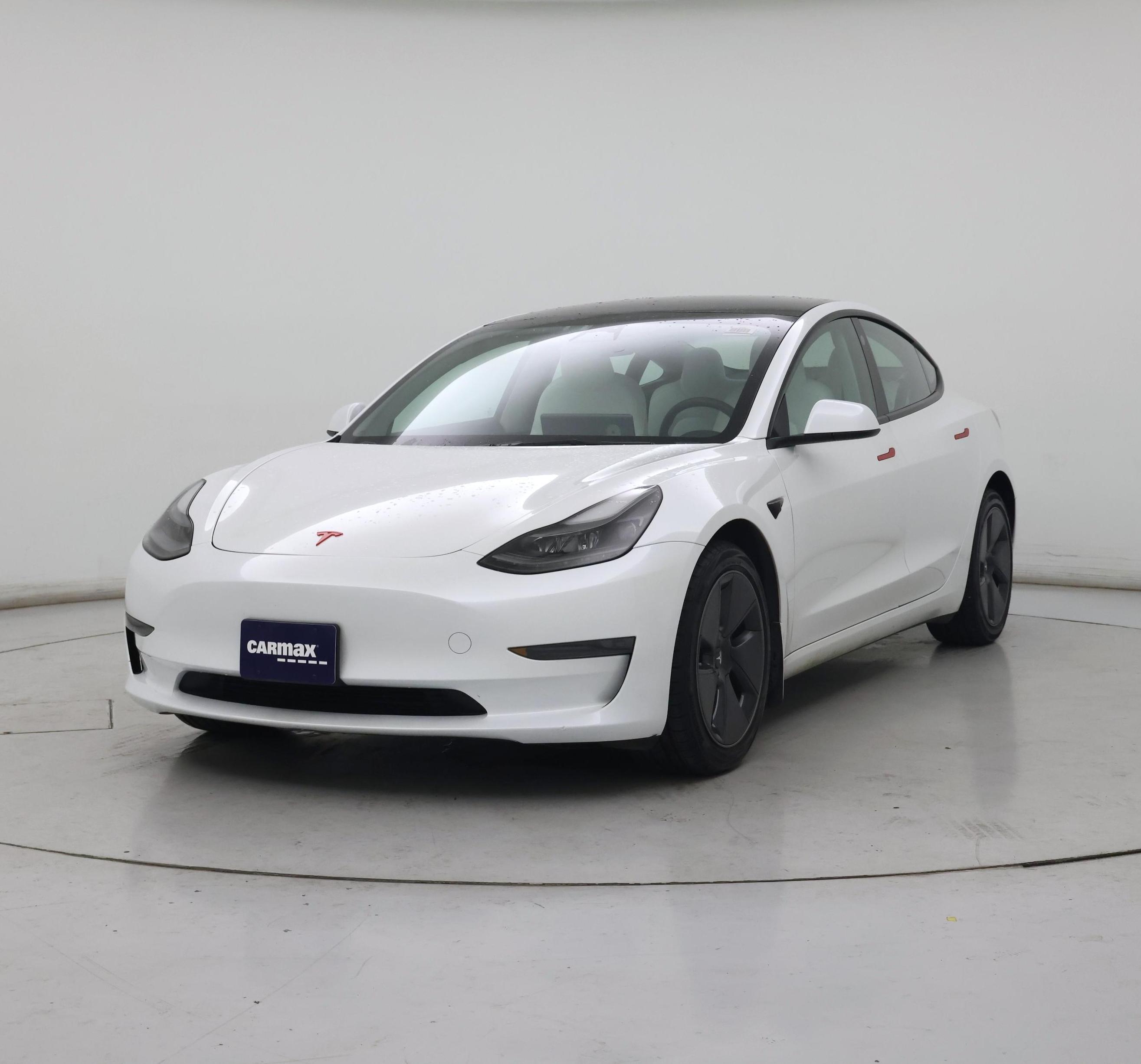 Thumbnail: 2023 Tesla Model 3 - 4