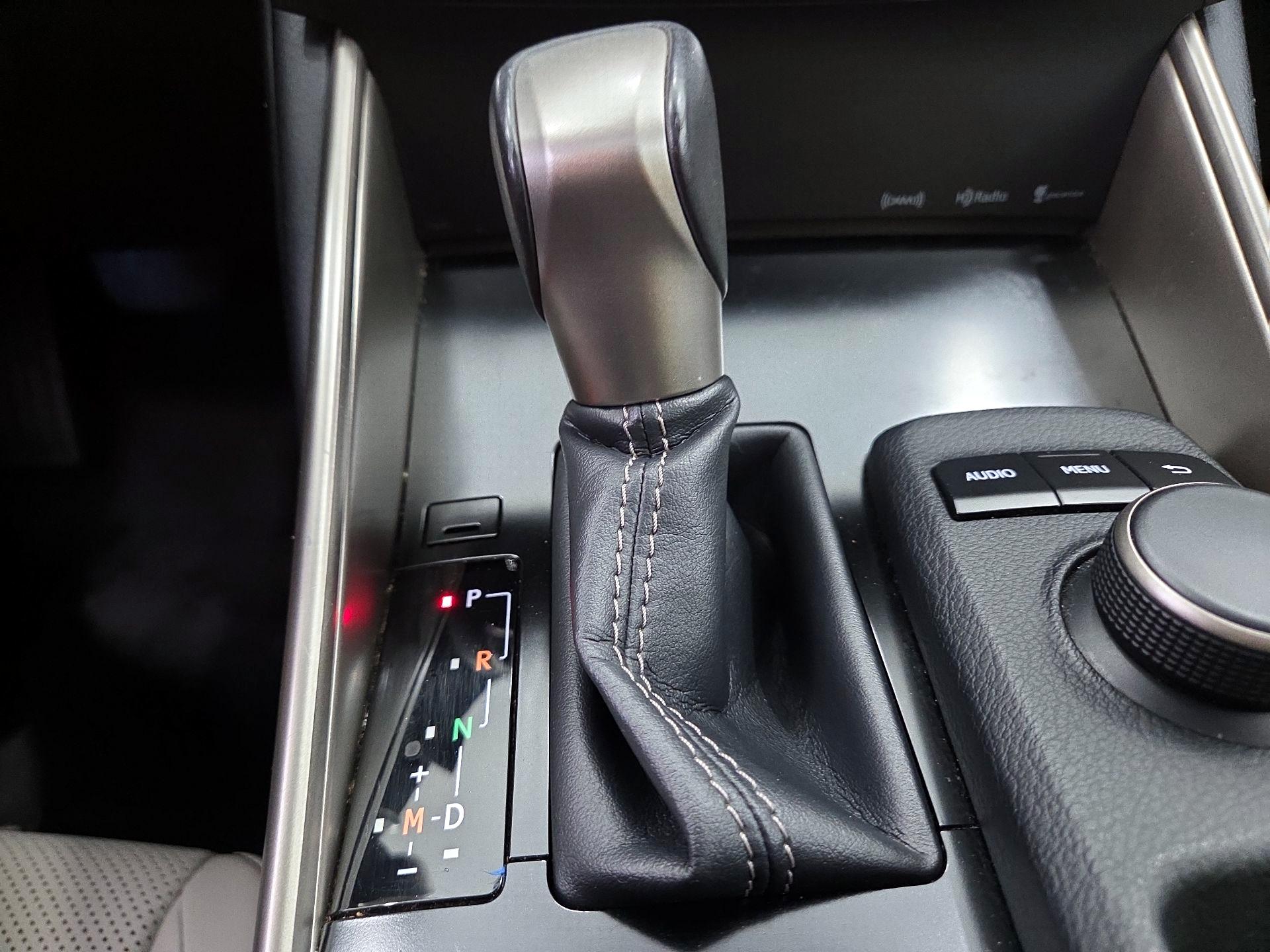 Thumbnail: 2014 Lexus IS - 17