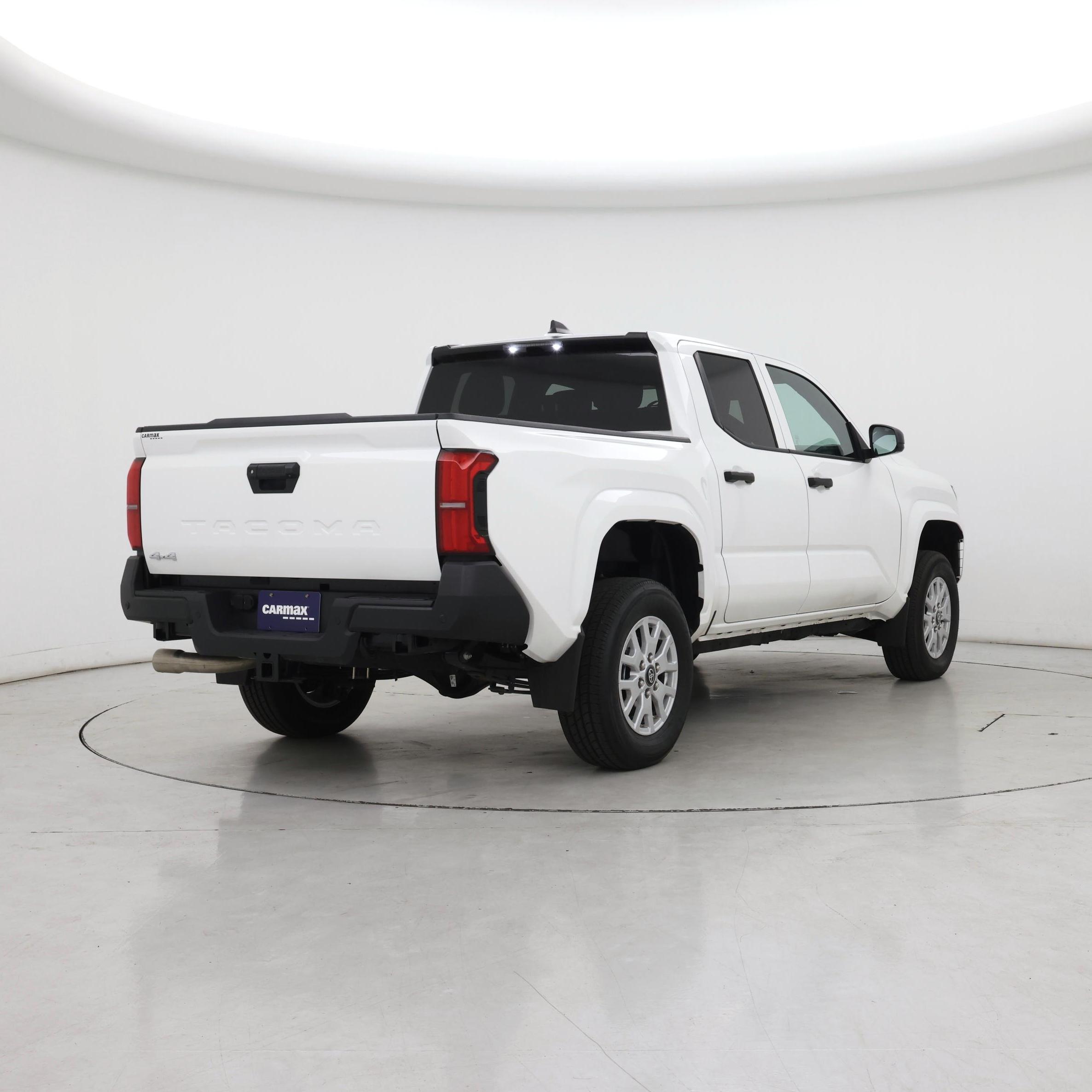Thumbnail: 2024 Toyota Tacoma - 8