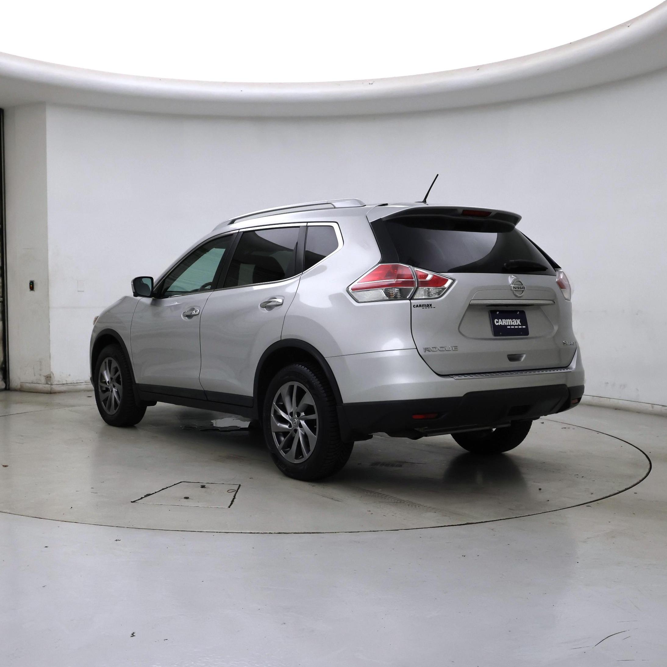 Thumbnail: 2015 Nissan Rogue - 2
