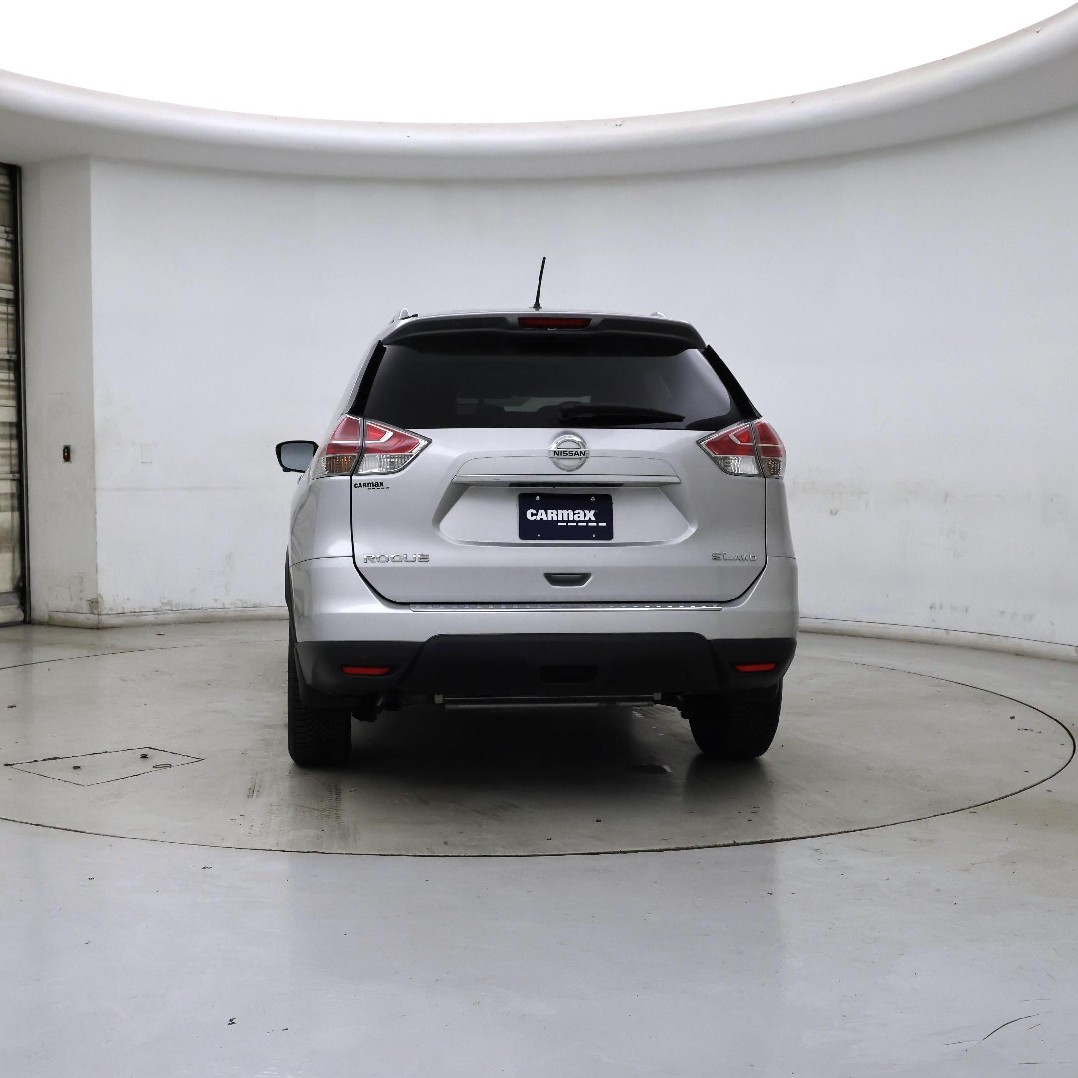 Thumbnail: 2015 Nissan Rogue - 6