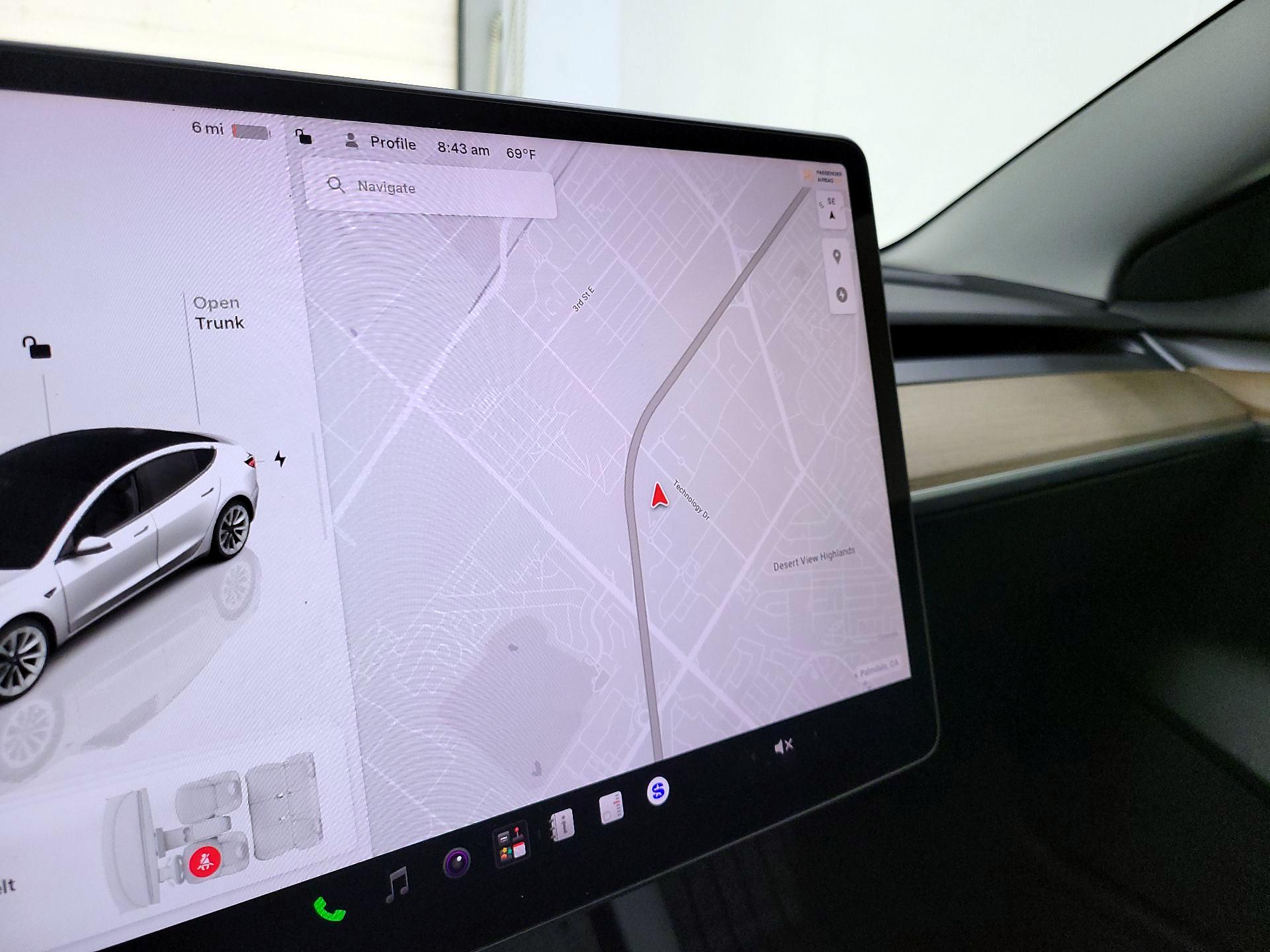 Thumbnail: 2023 Tesla Model 3 - 13