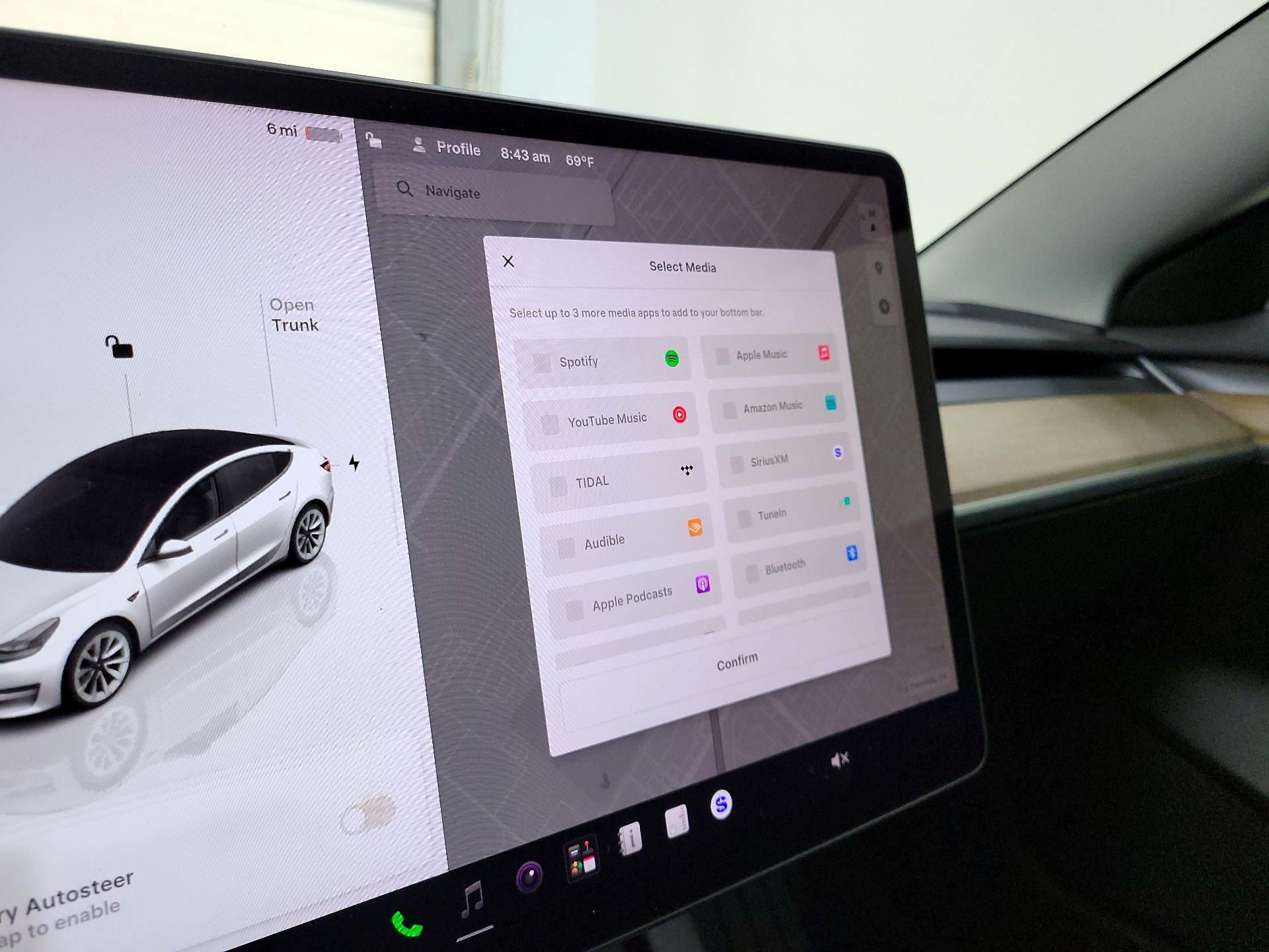 Thumbnail: 2023 Tesla Model 3 - 15