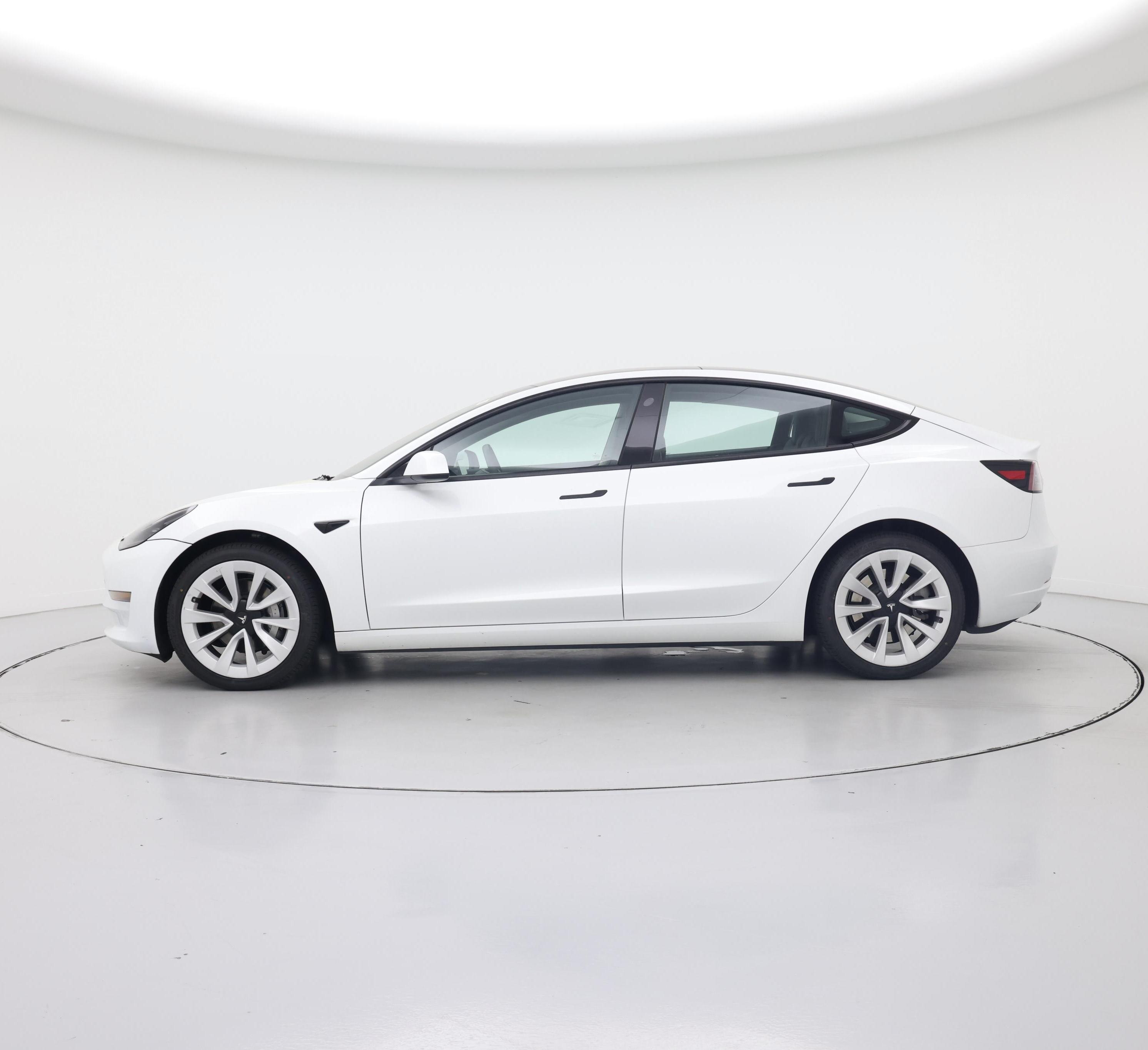 Thumbnail: 2023 Tesla Model 3 - 3