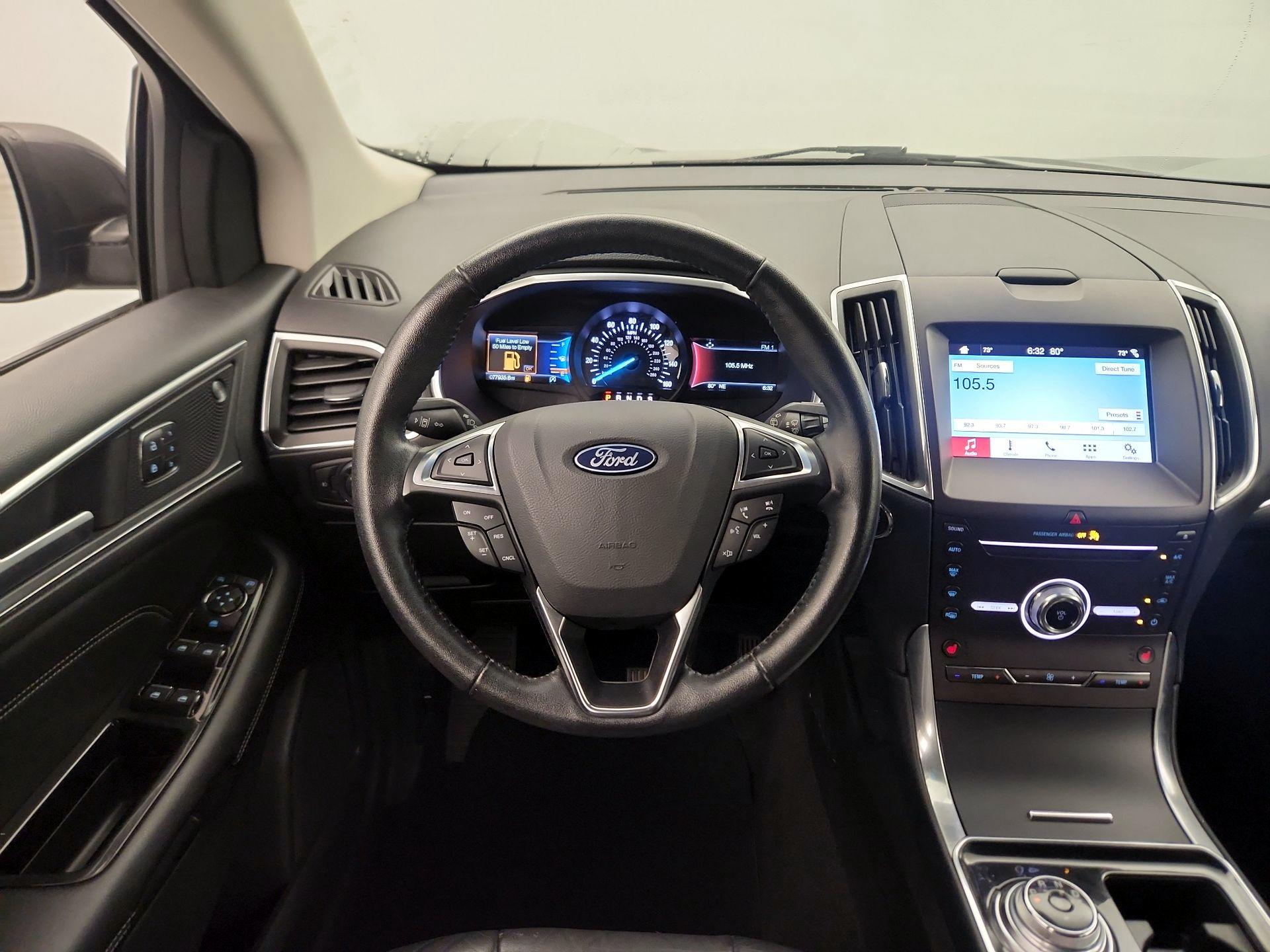 Thumbnail: 2019 Ford Edge - 10