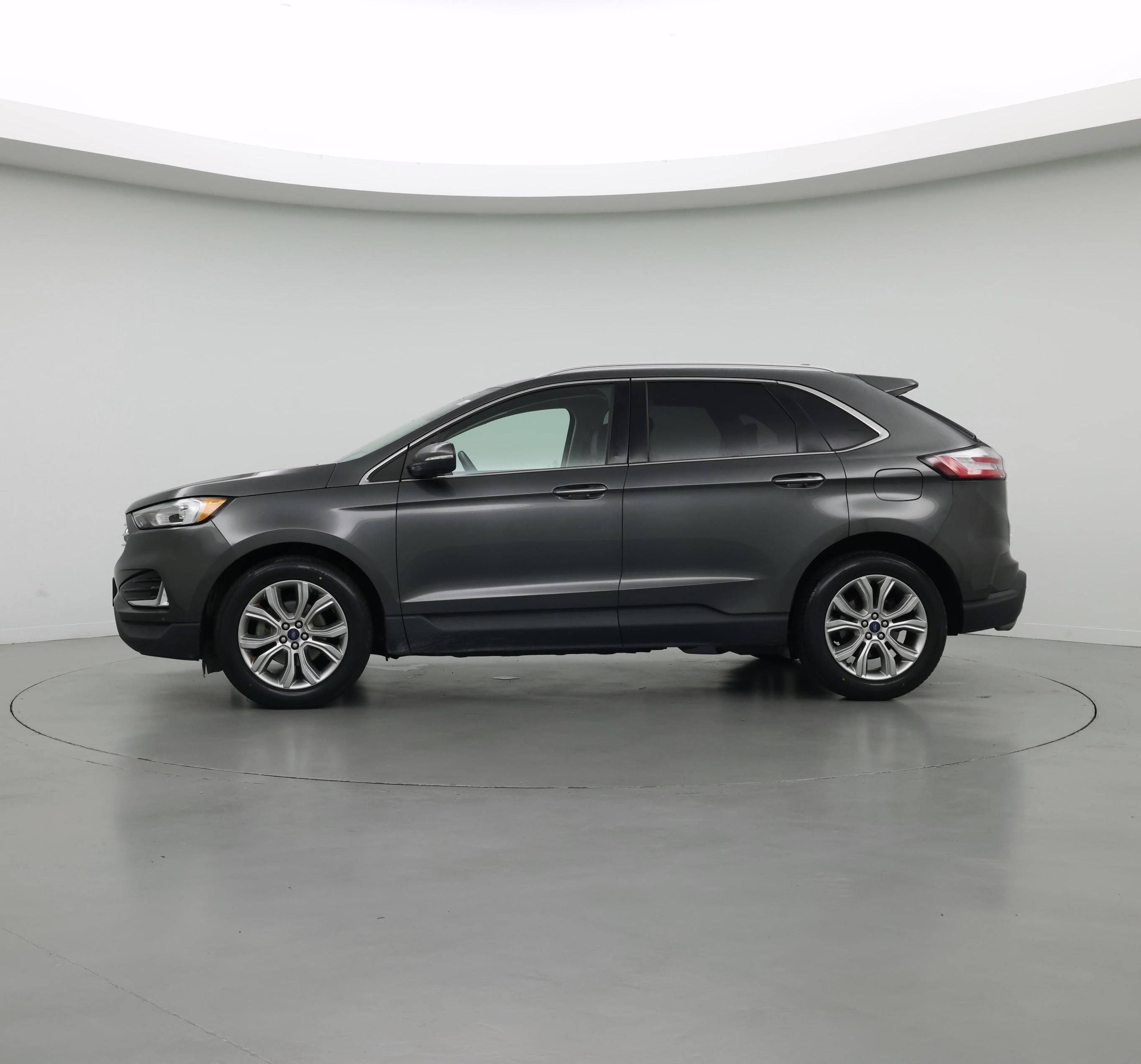 Thumbnail: 2019 Ford Edge - 3