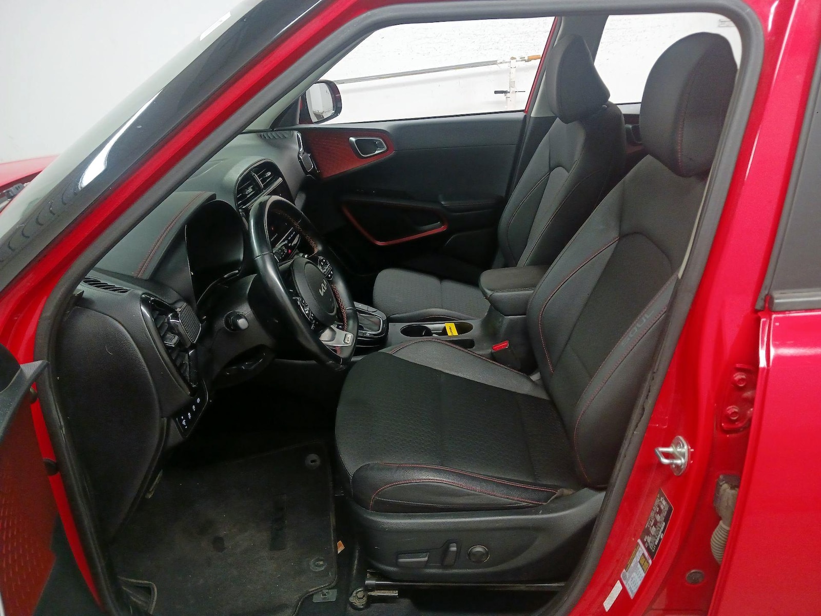 Photo 12