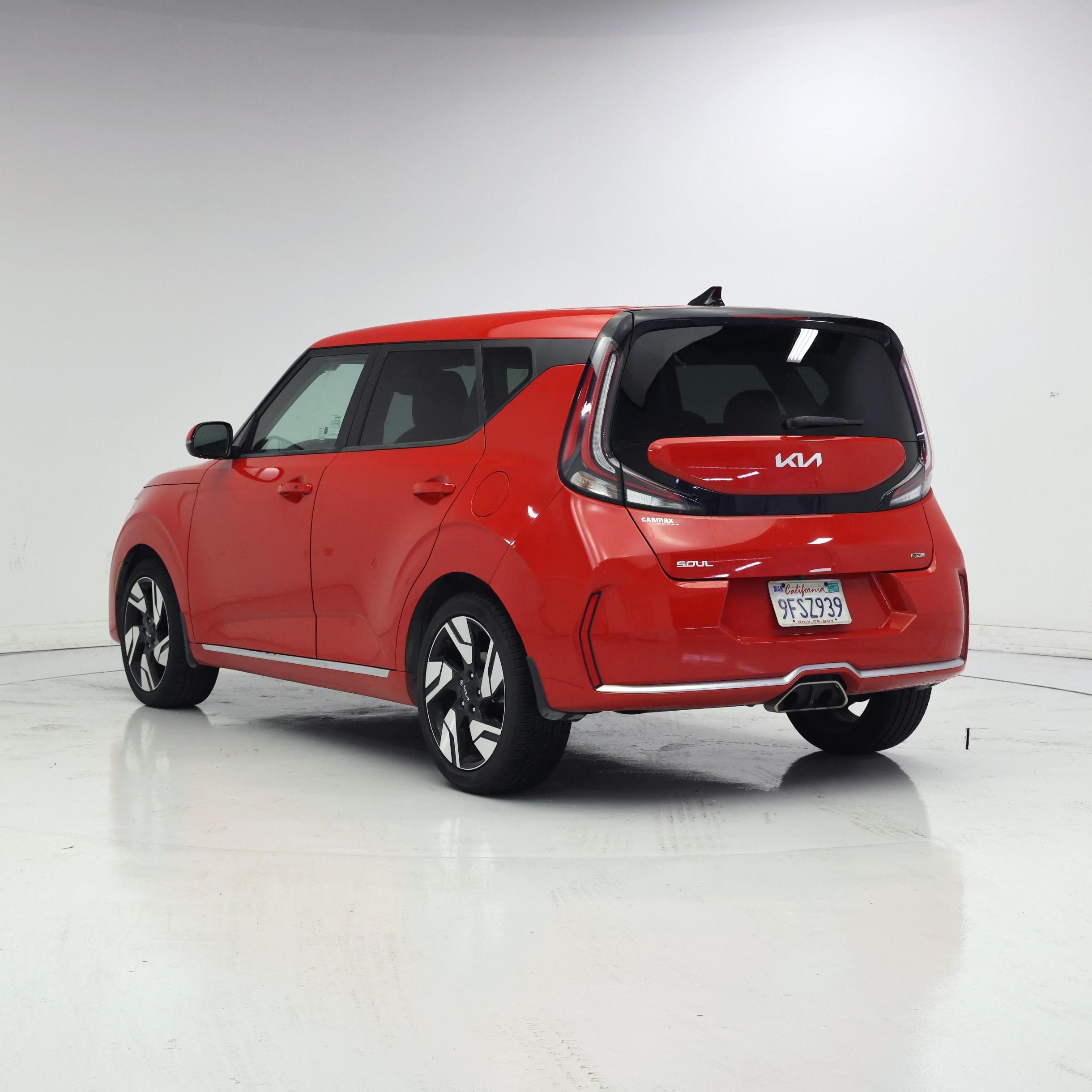 Thumbnail: 2023 Kia Soul - 2