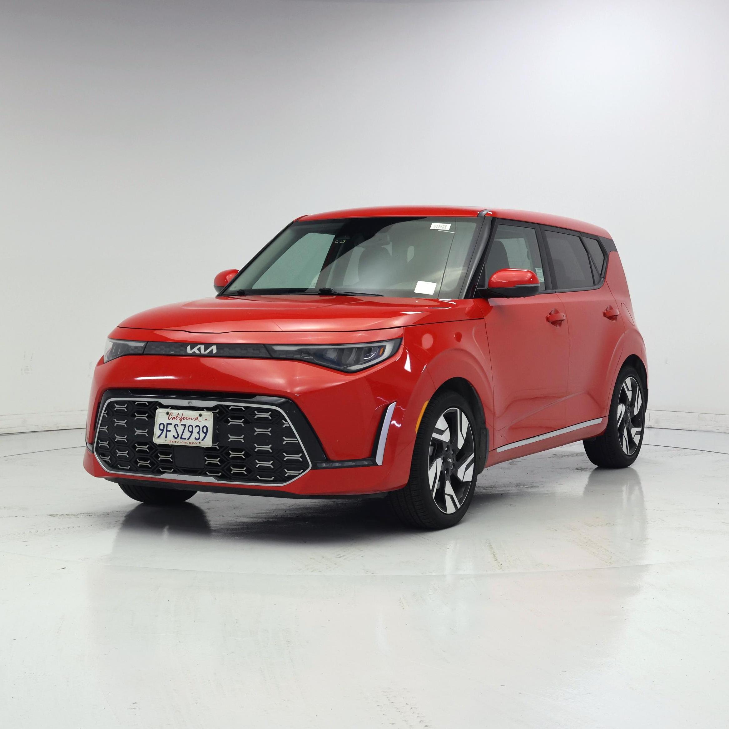 Thumbnail: 2023 Kia Soul - 4
